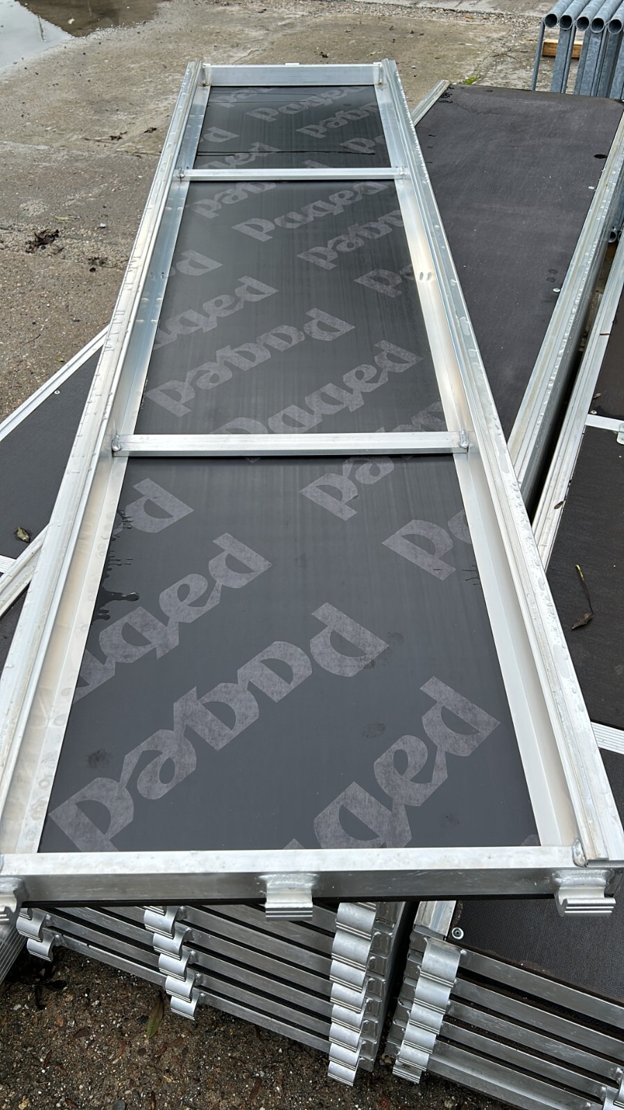 Facade scaffolding 10x15m Alu-scaff 73 no used scaffolding