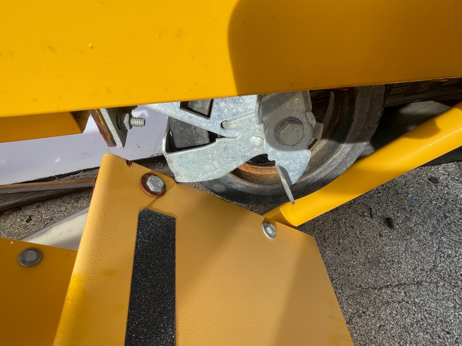 BIRD LADDER BY GRANITE INDUSTRIES TRANSIT BUS SCAFFOLDING