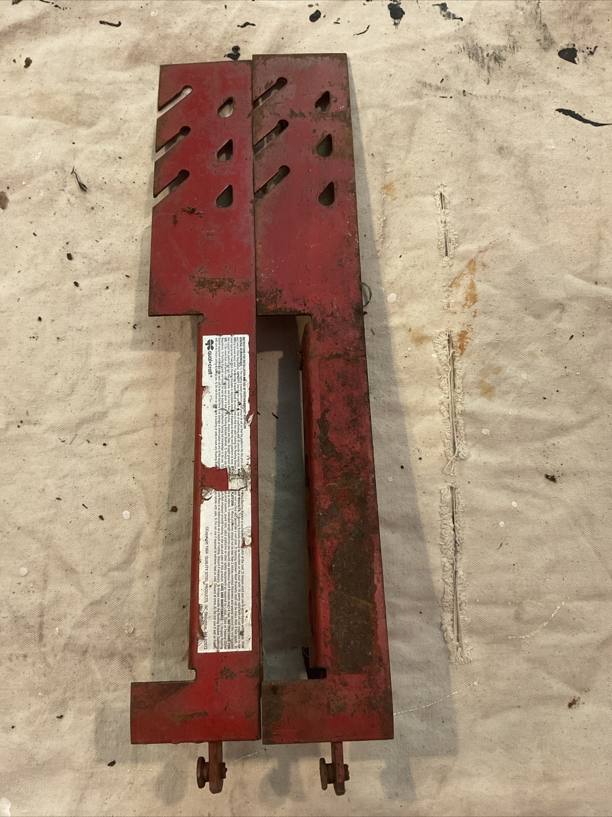 Qual Craft 10 In. Adjustable Roof Bracket (2 Brackets Included) Preowned Shingle