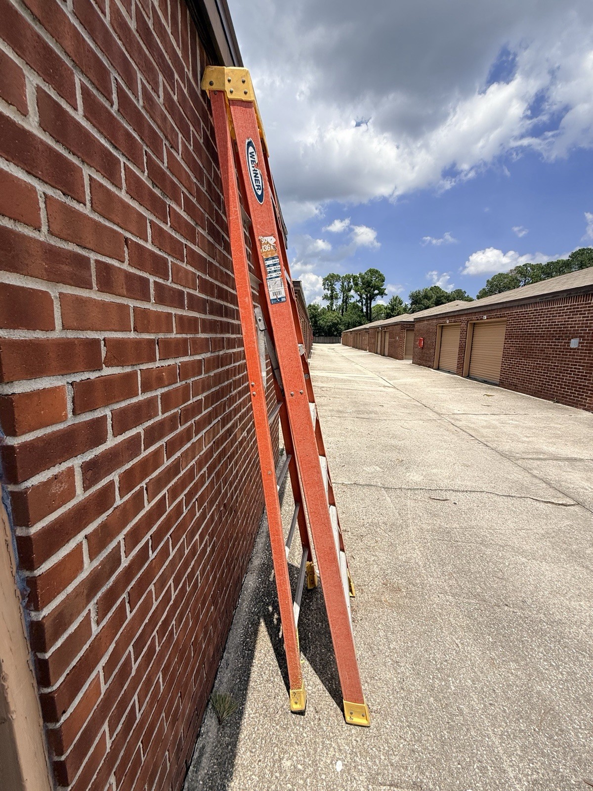 Werner Fiberglass Step Ladder Type IA 300 lb 8 ft NXT1A08 Mk 2