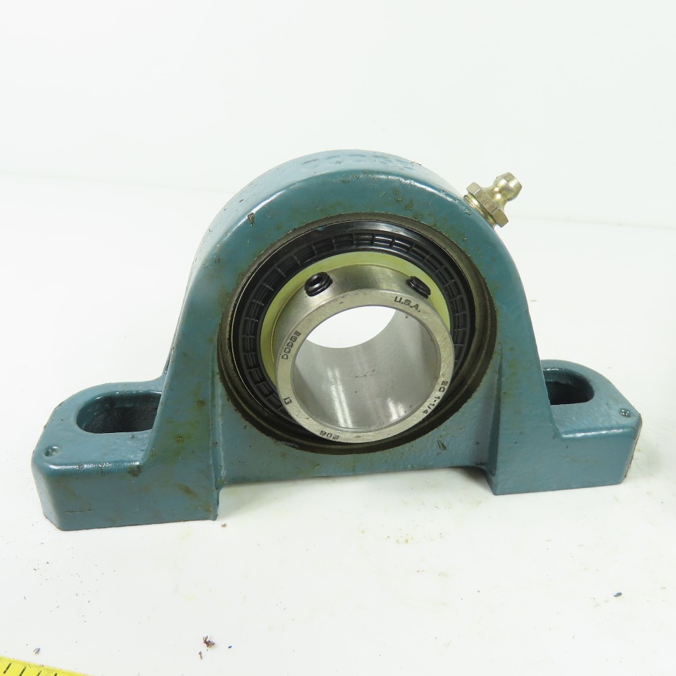 Dodge P2B-SCU-104S 124133 1-1/4″ Bore 2-Bolt Pillow Block Ball Bearing NEW