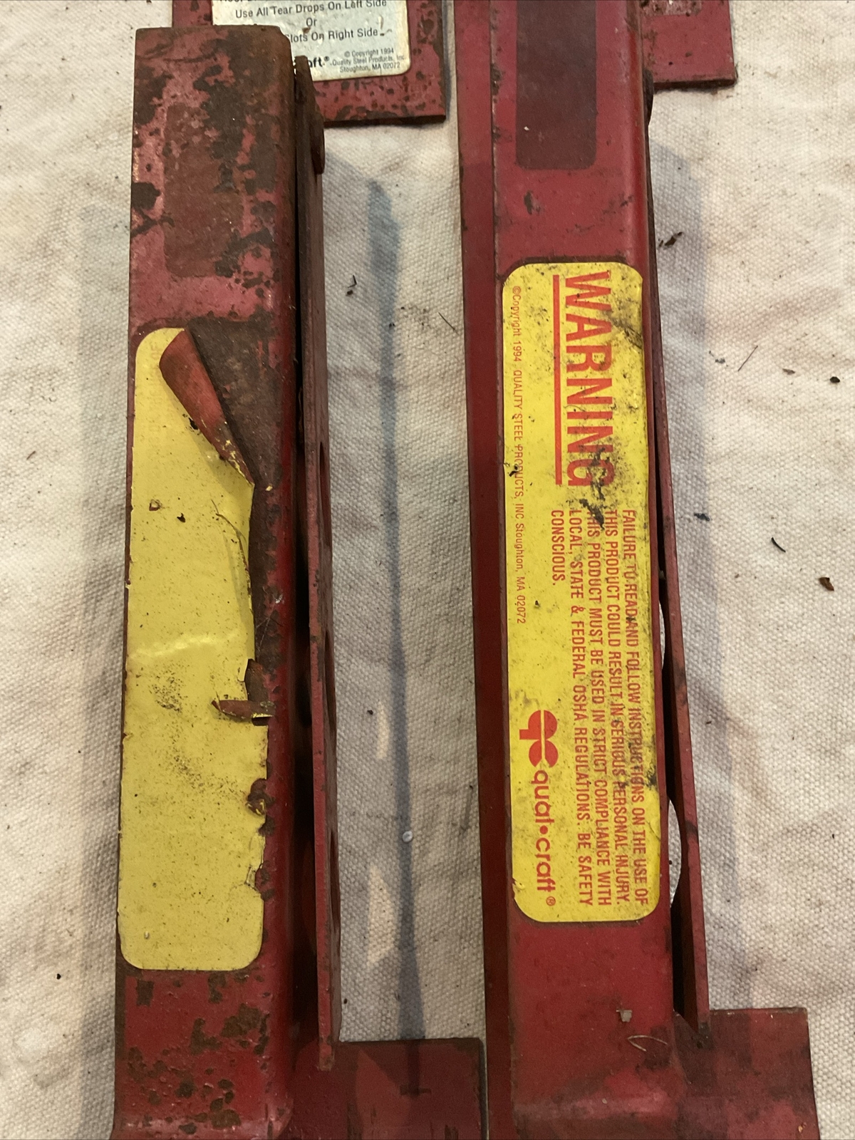 Qual Craft 10 In. Adjustable Roof Bracket (2 Brackets Included) Preowned Shingle
