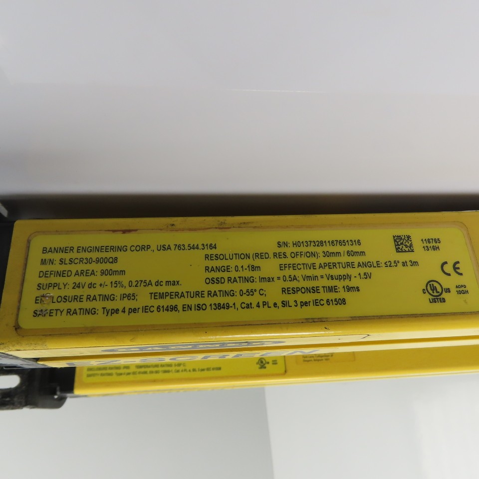 Banner SLSCR30-900Q8 / SLSCE30-900Q8 Emitter & Receiver Safety Light Curtain Set
