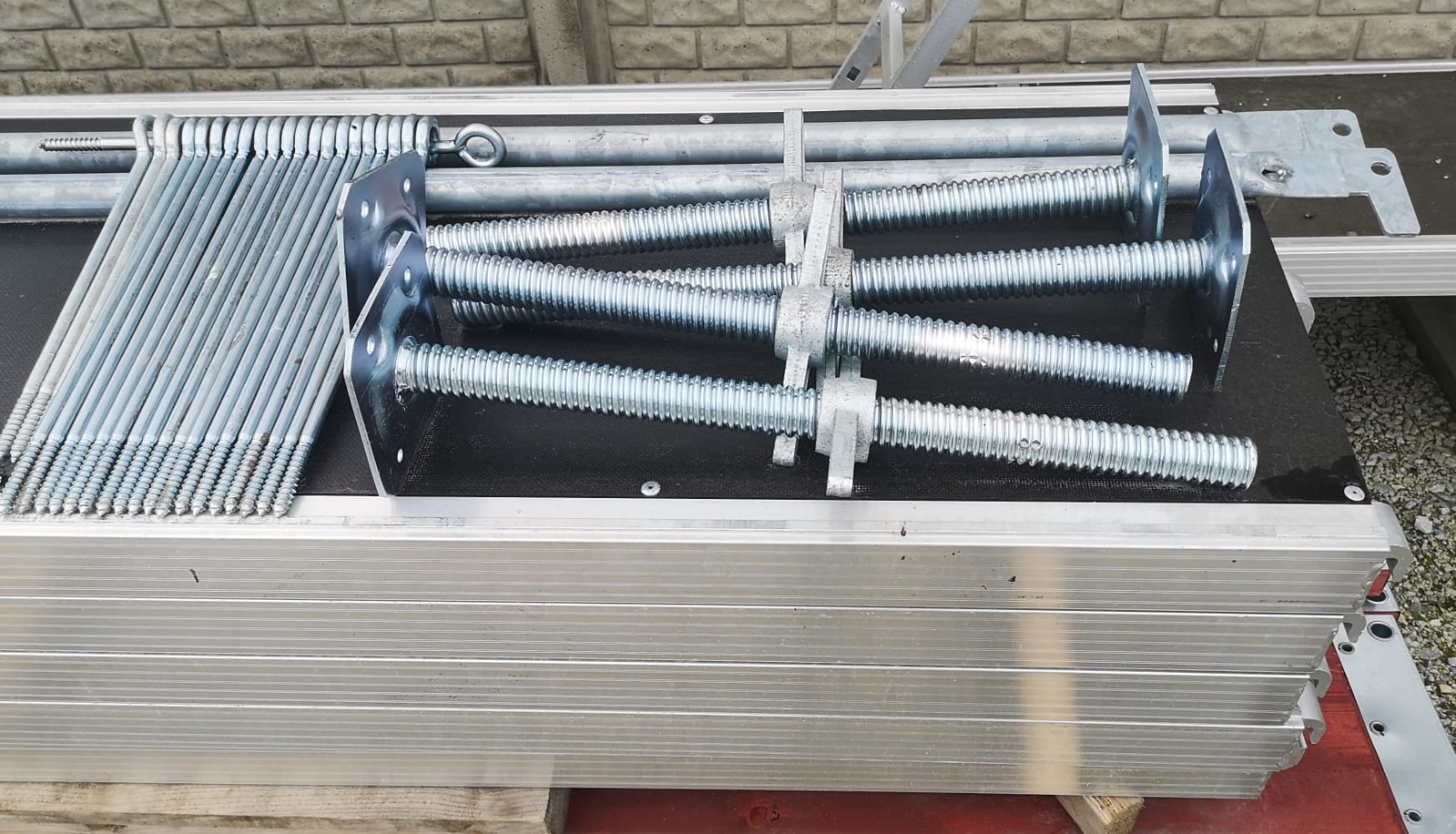 Steiger scaff 73 Échafaudage 515.76 sqm scaffolding aluminum scaffolding…
