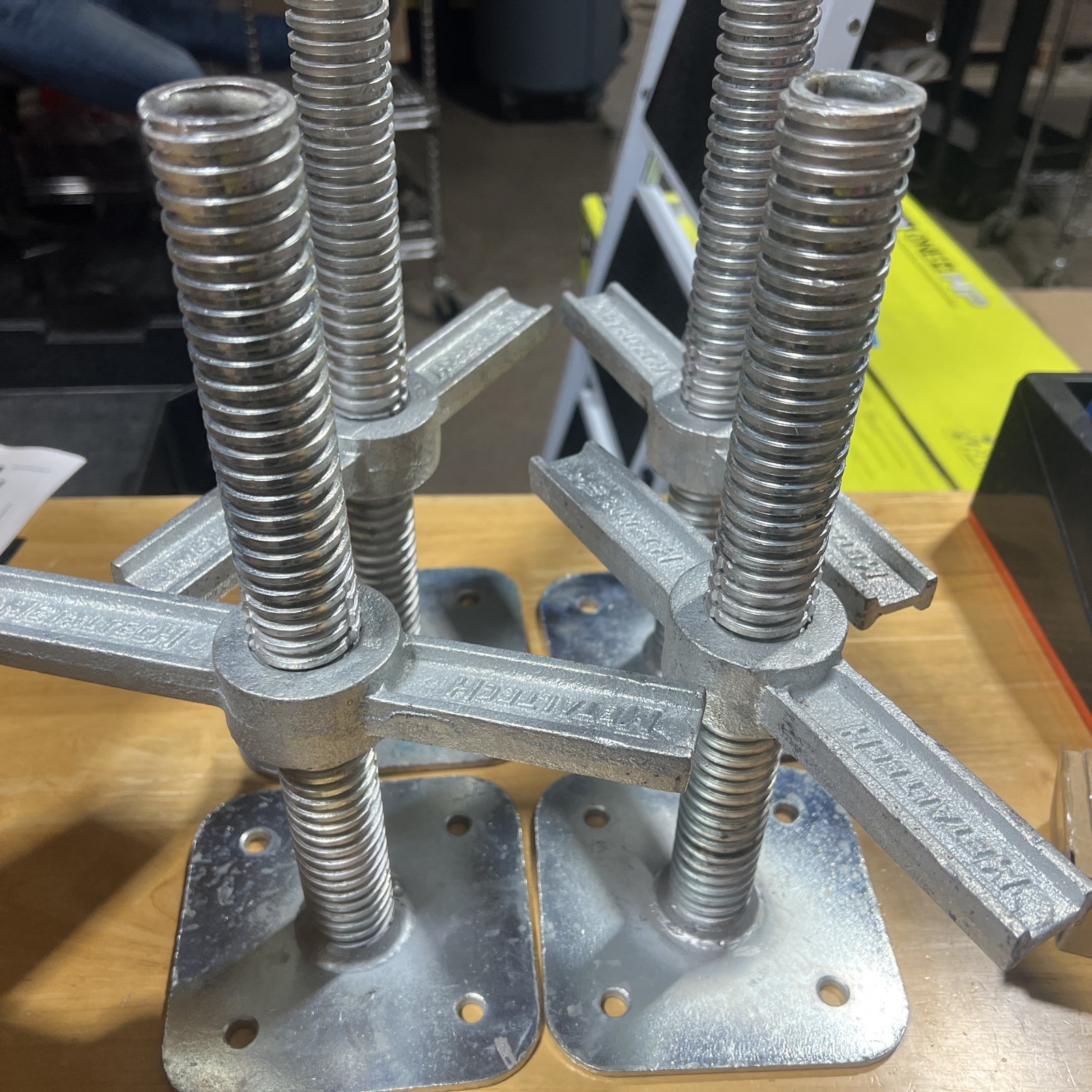Metaltech I-IBSJP12H4 Leveling Jack Pack of 4