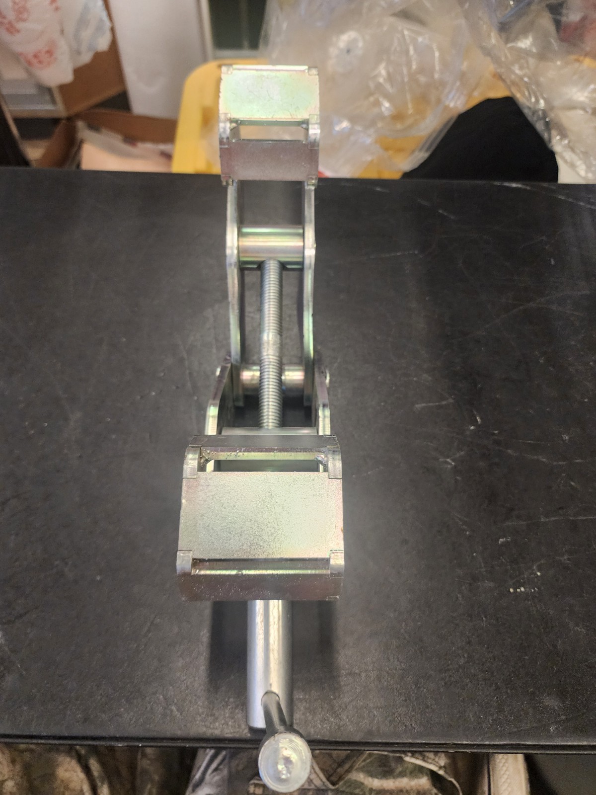 OZ LIFTING PRODUCTS OZ2BCA Beam Flange Clamp,Steel,4,000 lb 48RD40