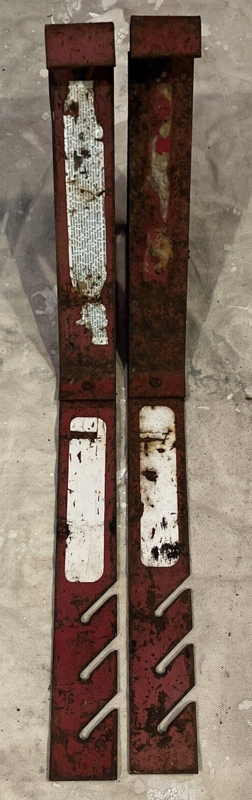 Qual-Craft Steel Fixed Roof Bracket Set of 2 Red Paint Missing No Label Redo