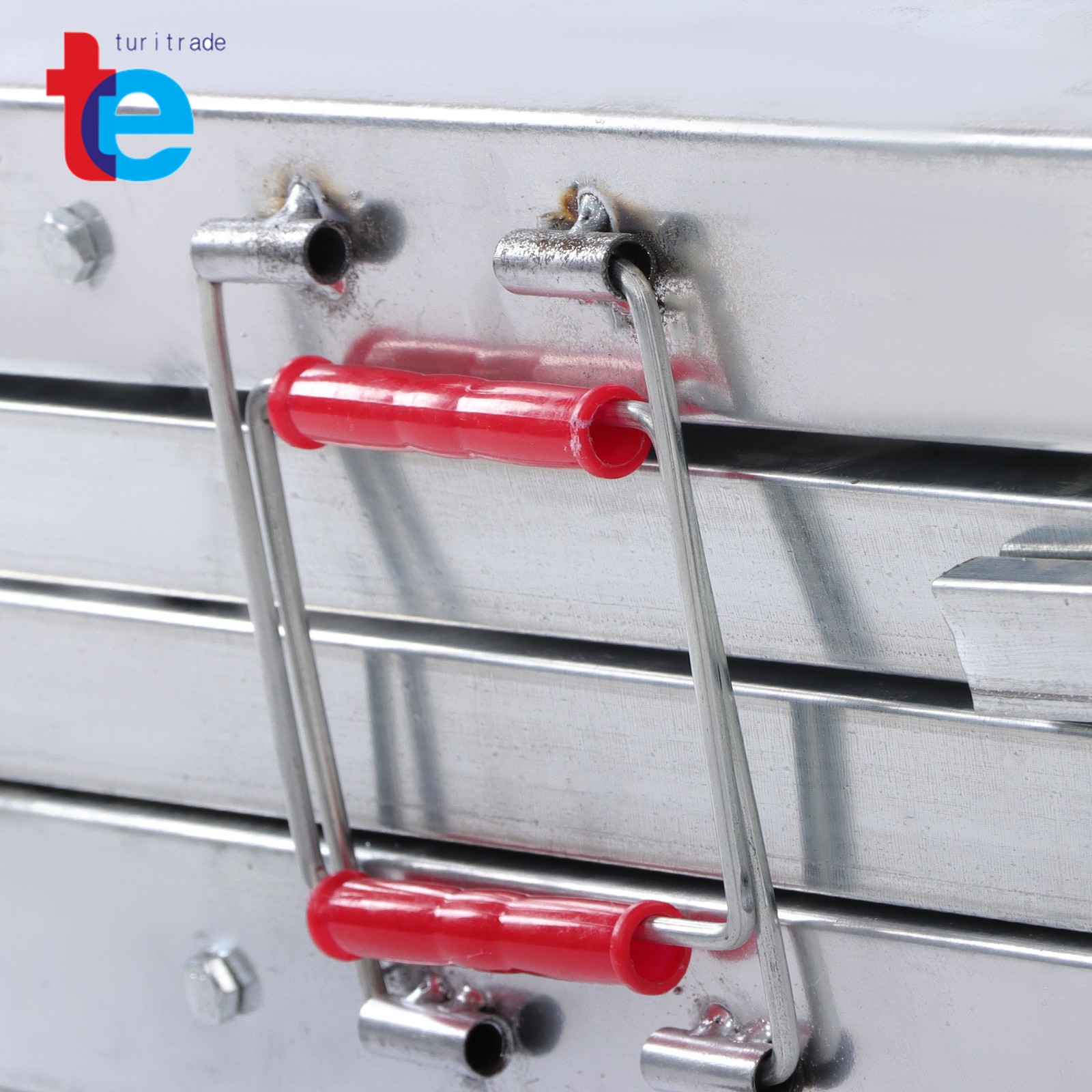 1.6m Adjustable Folding Ladder – Multi-Purpose Scaffold & Work Platform