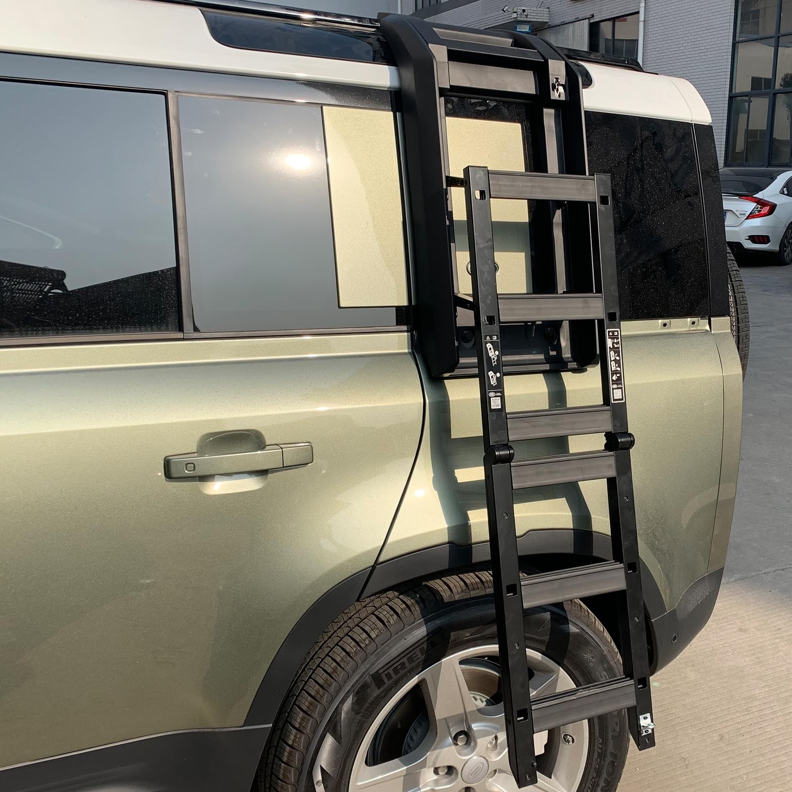 Left Side Ladder for Land Rover Defender 110 2020-2026 Aluminum Black