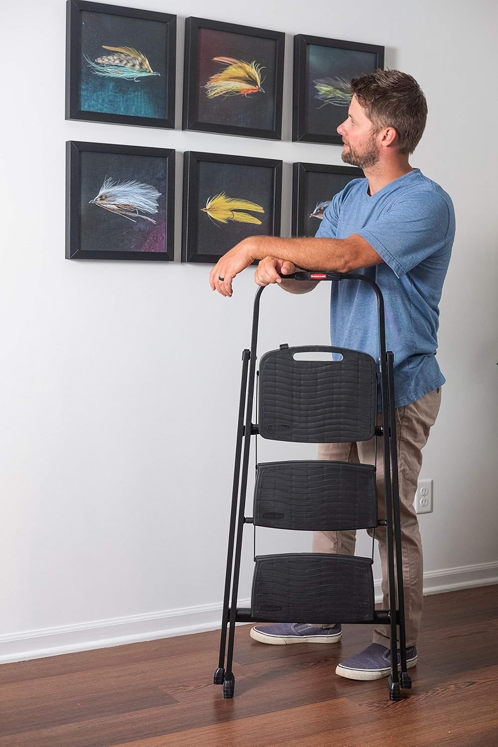 Rubbermaid 3-Step Steel Ladder, Folding Step Stool with Hand Black Finish