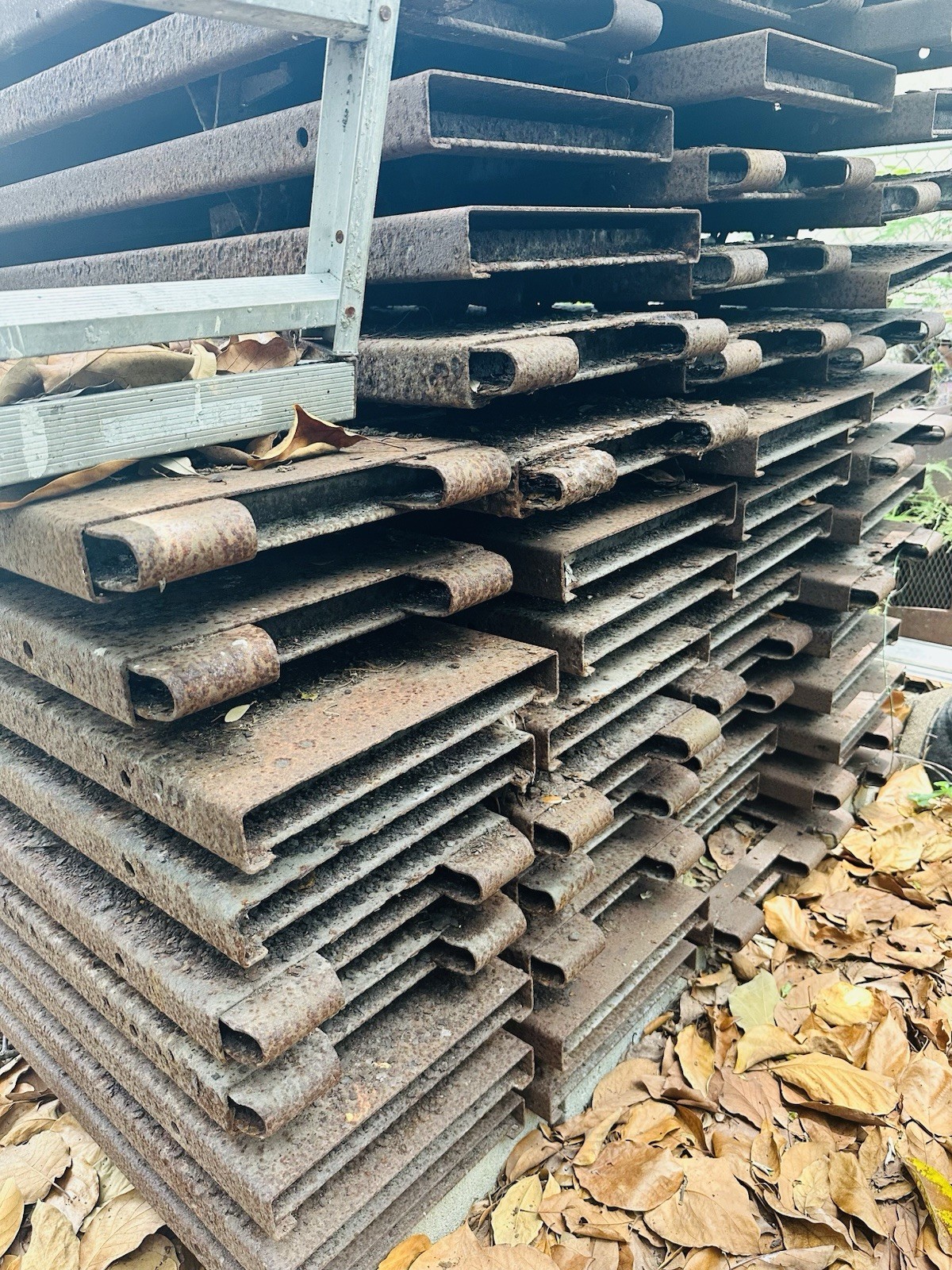 Modular Scaffolding Components Assorted Steel Tubes and Frames (140 total)