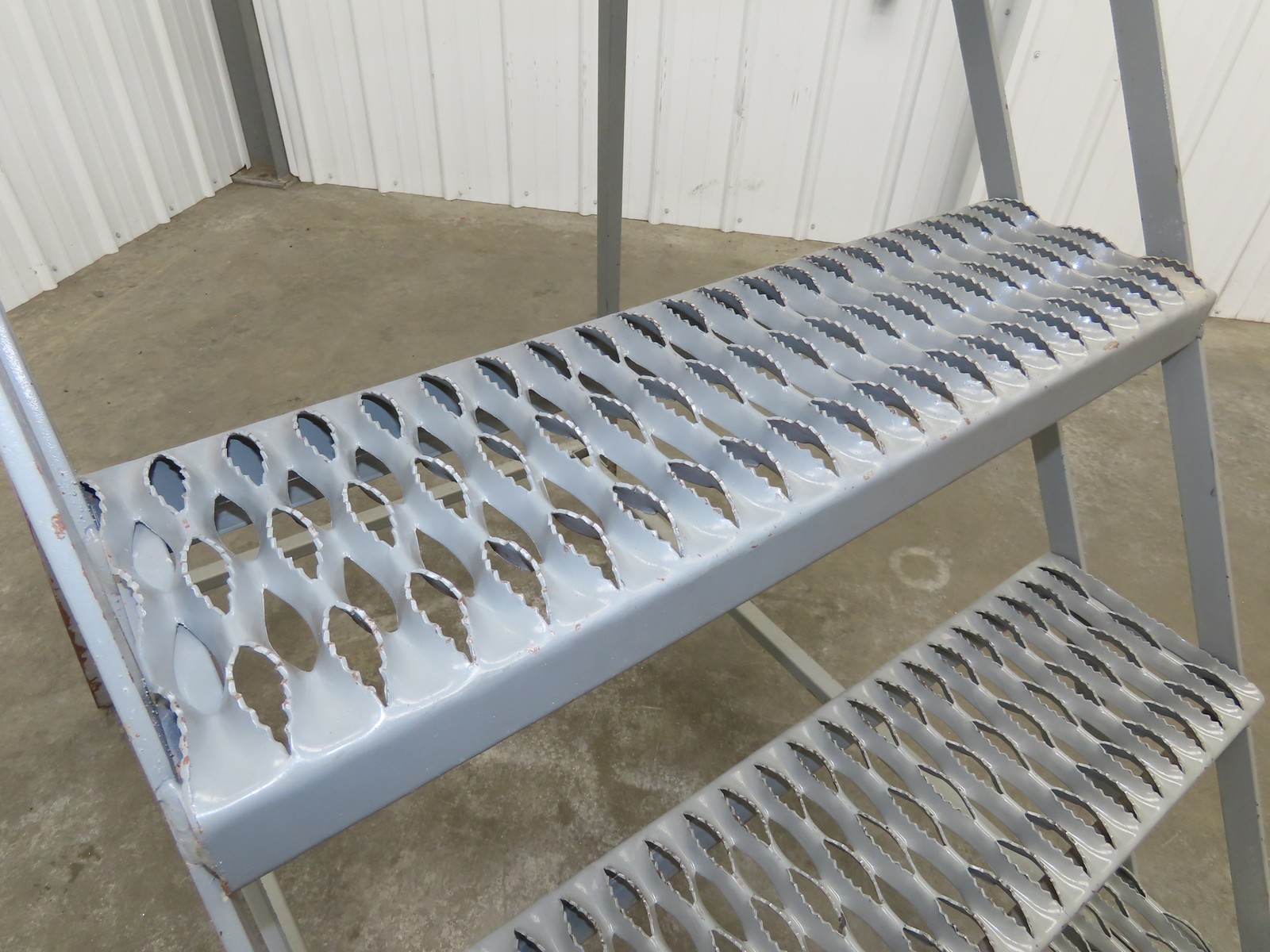 PW Platforms N/A Rolling Ladder 5 Step 14″ Work Platform 50″ Top Step
