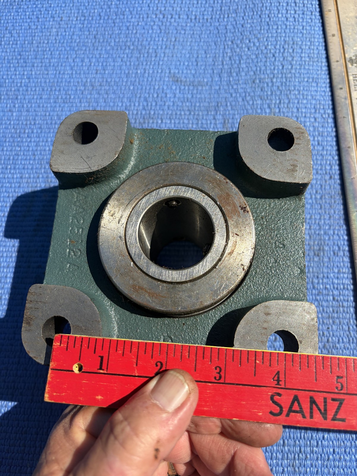 Dodge AA2512A Type E-Xtra 4-Bolt Flange Bearing 1-1/2″ Bore Unused