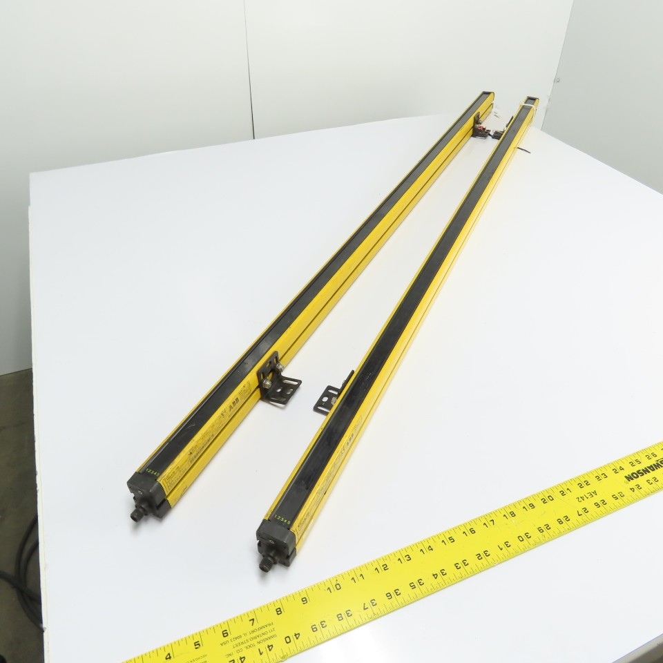 ABB FRII-4-30-1350 /FTII-4-30-1350 Safety Light Curtain Transmitter Receiver Set