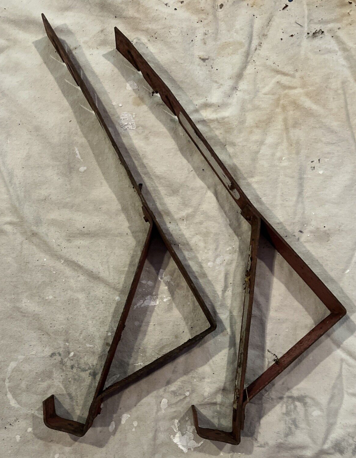 Qual-Craft Steel Fixed Roof Bracket Set of 2 Red Paint Missing No Label Redo