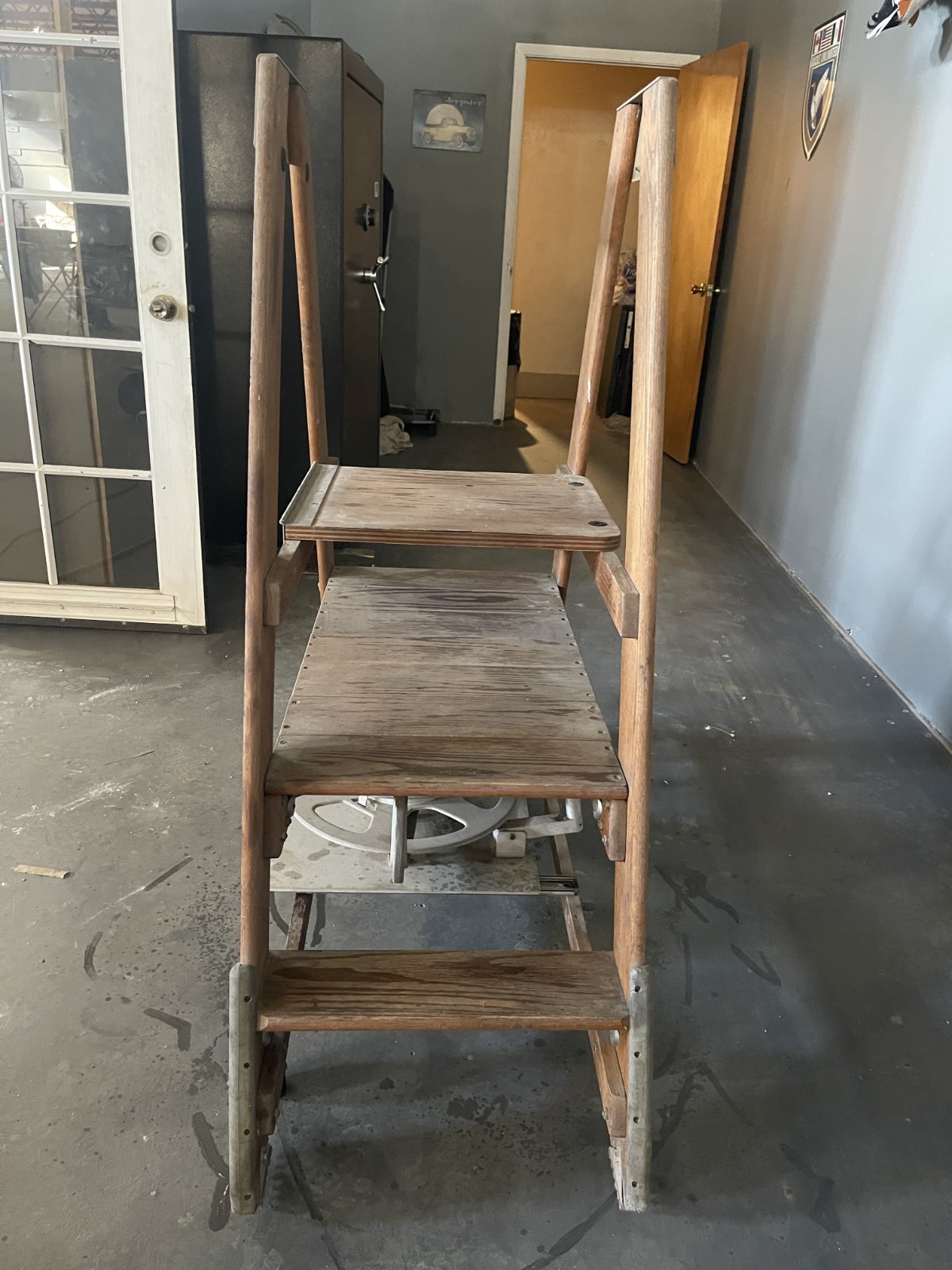 Vintage Putnam Rolling Library Ladder with GMP Wire Reel Assembly