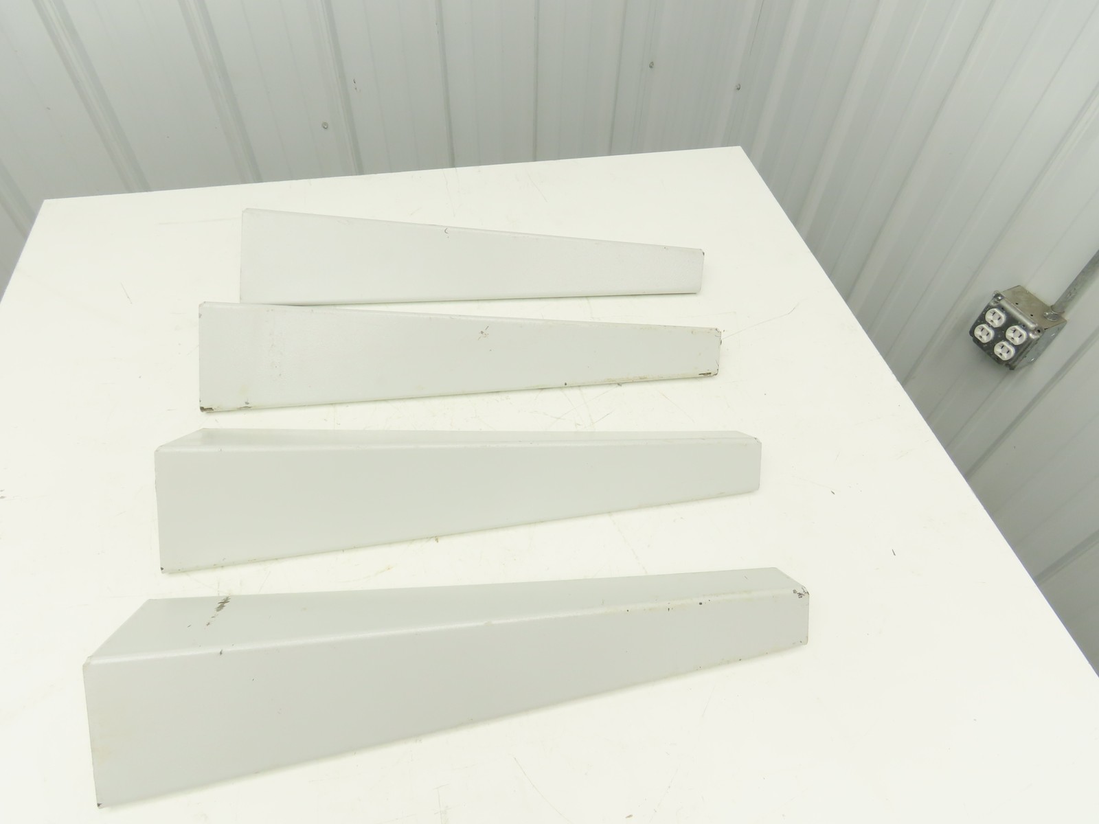 Omga Machine Base Table Legs 26-1/2″ Long White Radial Arm Saw Set of 4