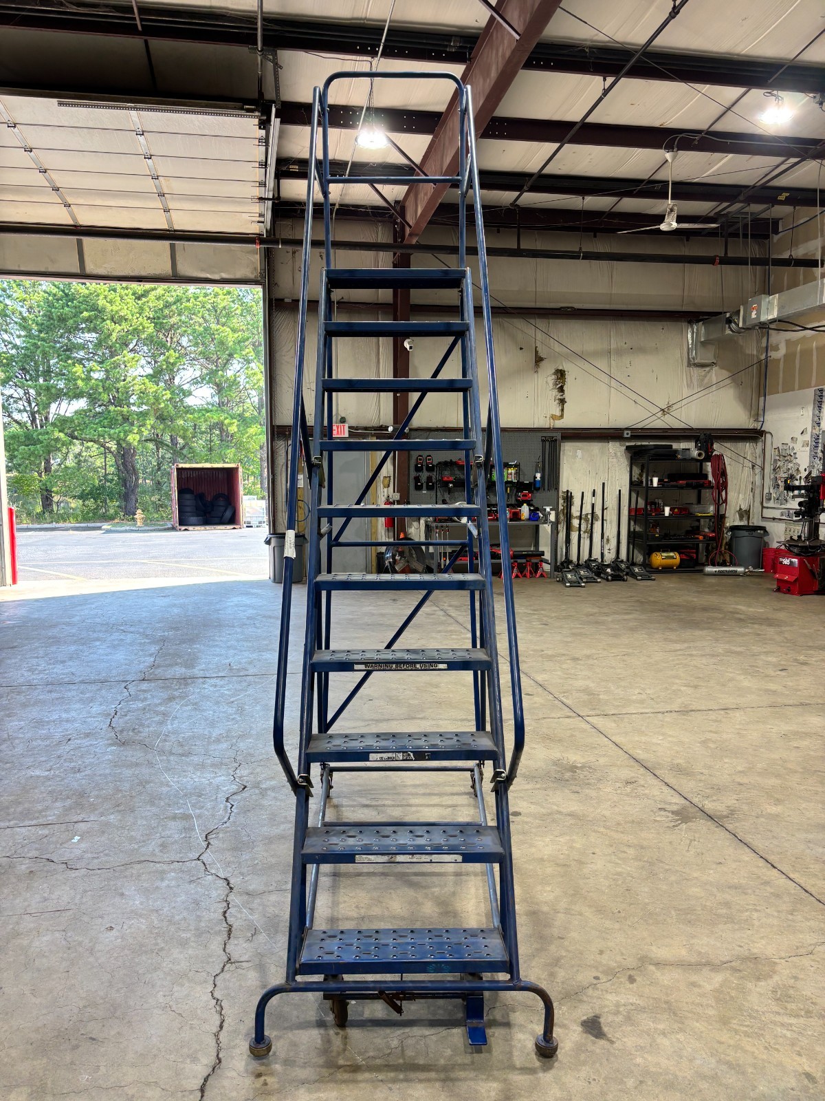 Louisville Ladder Steel Rolling Warehouse Ladder 350 lb OSHA Compliant