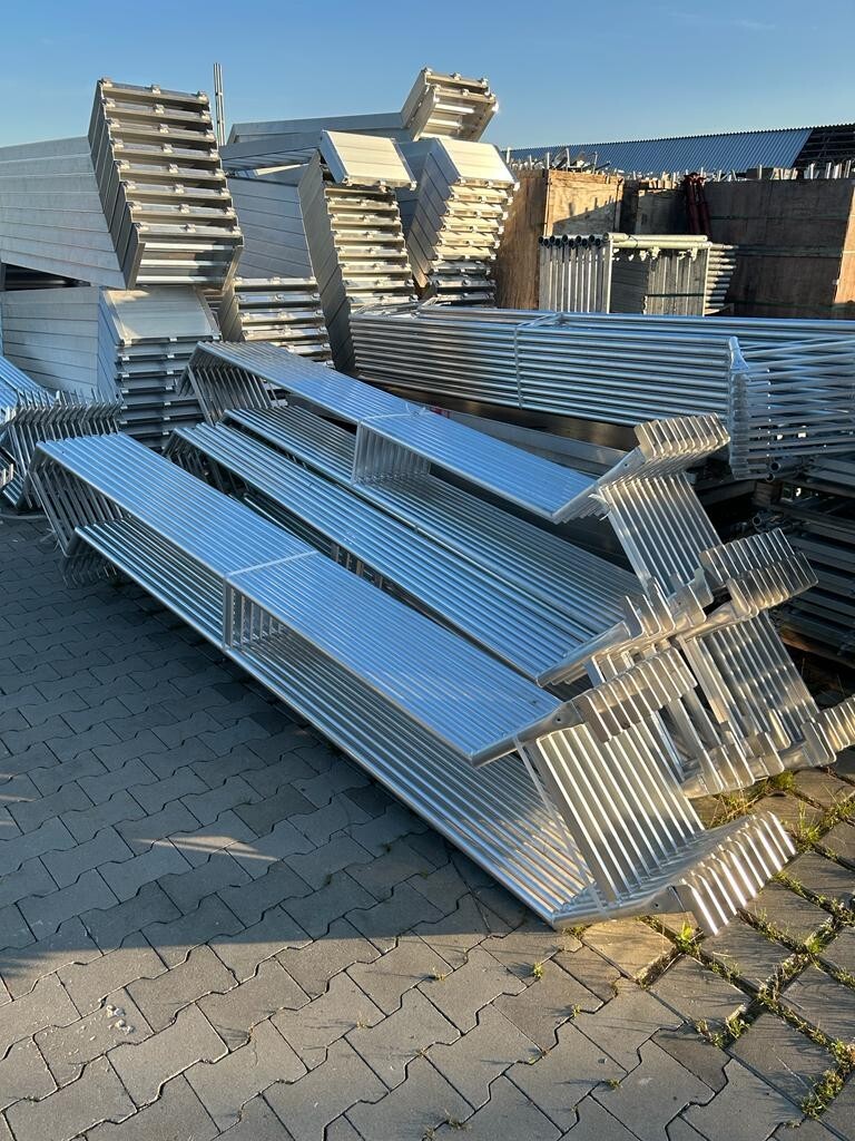 Scaffolding tower 26.73m² aluminum scaffolding Skele scaffolding Scaffolding