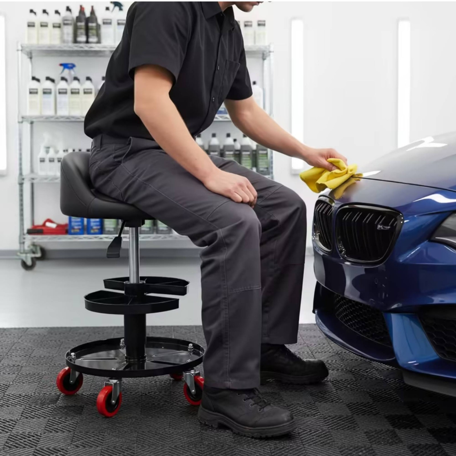 Garage Stool with Backrest Height-Adjustable Rolling Shop Stool with Tool Tray
