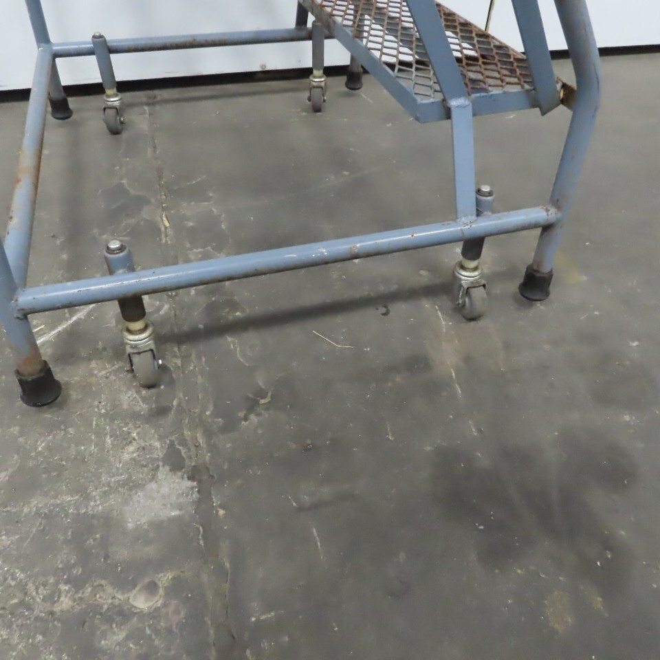 Cotterman 3 Step Steel Rolling Ladder Steps 24″ Wide 30″ Height 450Lb Cap