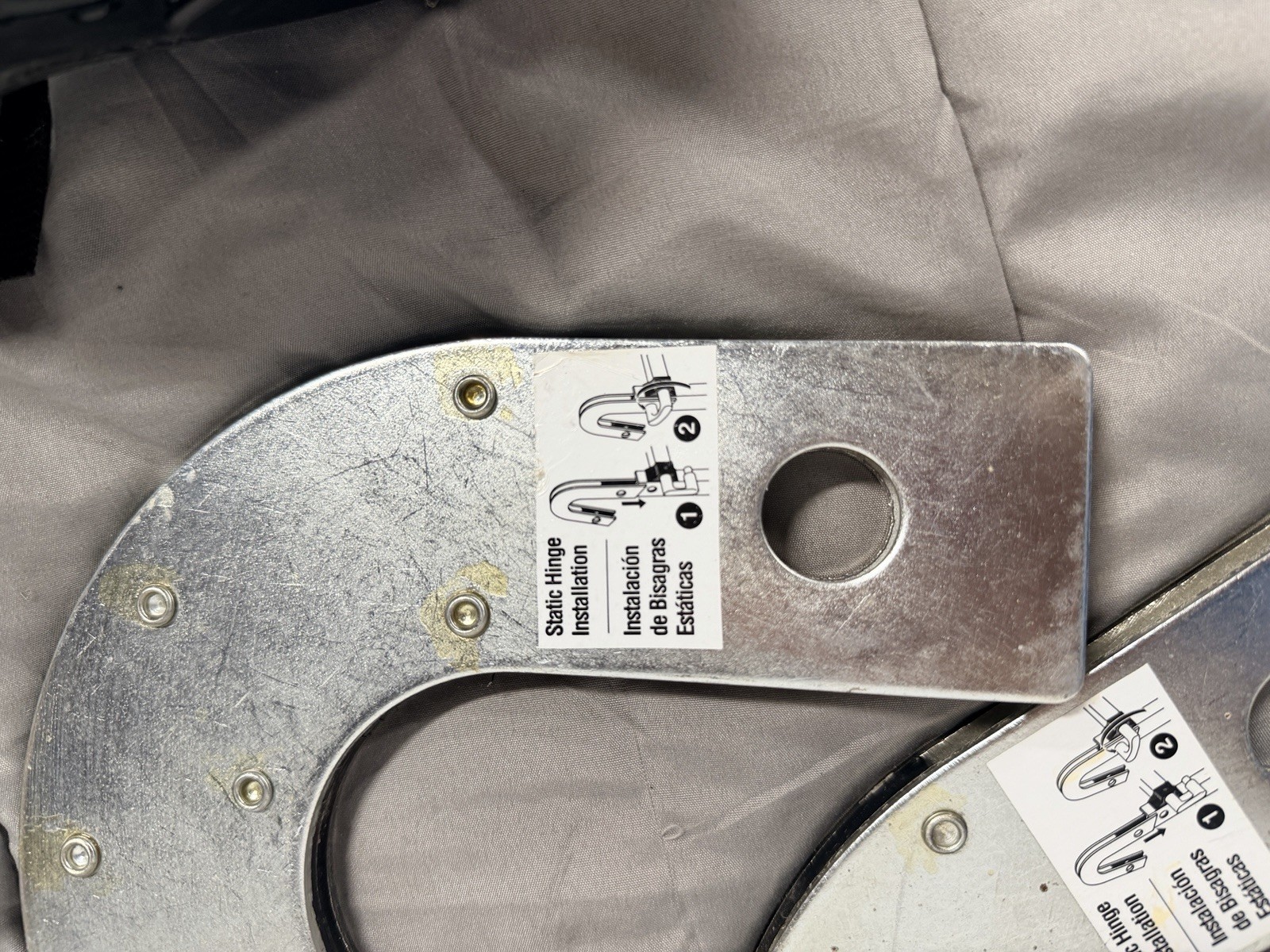 Static Hinge Metal Ladder Hooks/Attachments Brackets Pair w/ Instruction Labels