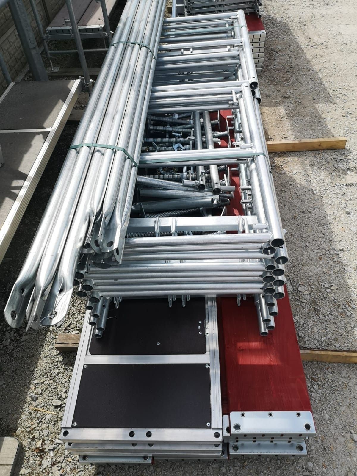 Scaffolding system steel 166 m2 wooden floor 2.5 m scaff 74 delivery free!