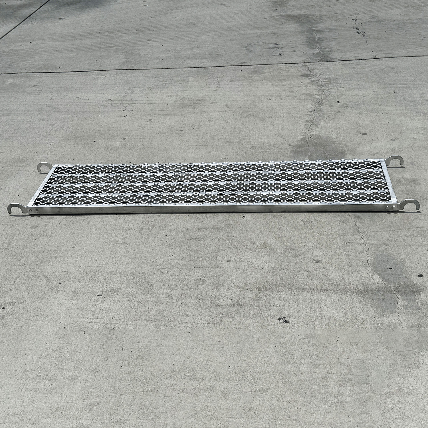 BULK 15.5 inch Scaffold Plank for Confined Spaces & Narrow Frames – Sandbaggy