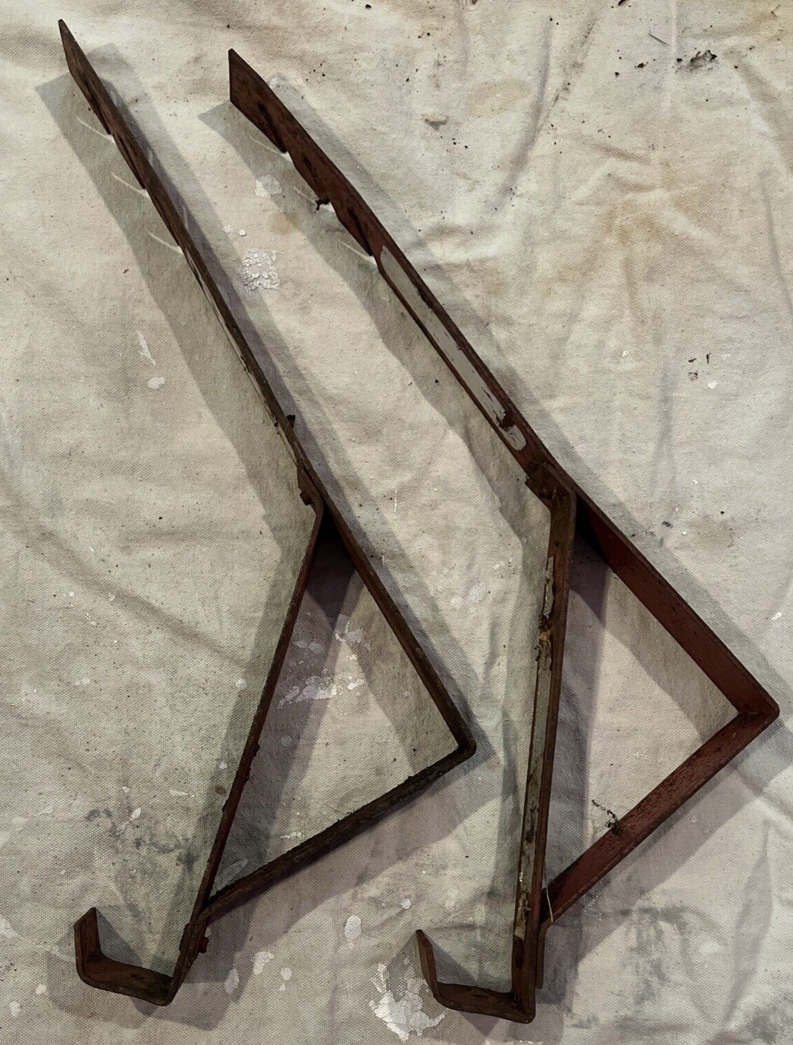 Qual-Craft Steel Fixed Roof Bracket Set of 2 Red Paint Missing No Label Redo