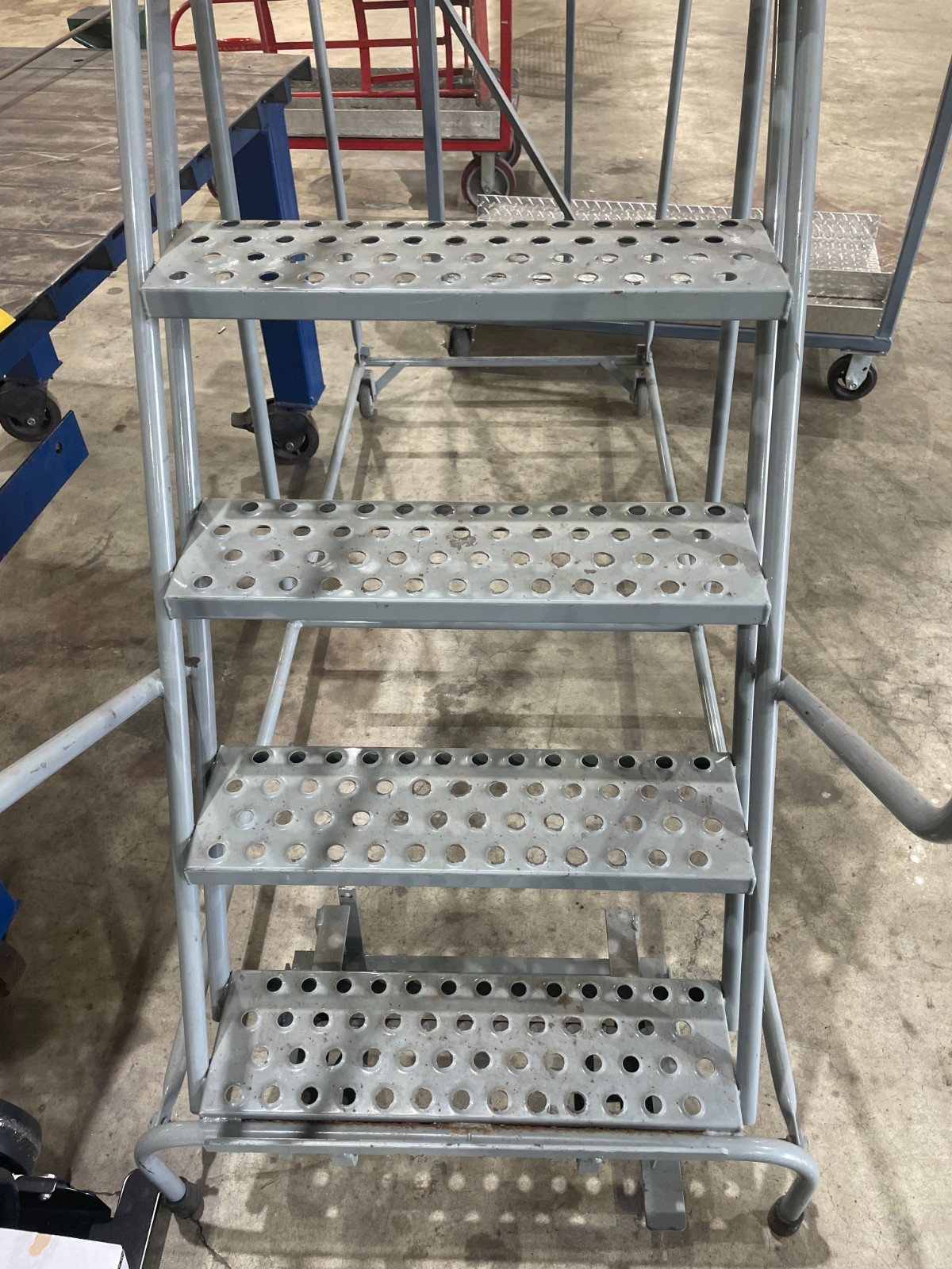 Cotterman 11 Step Mobile Ladder