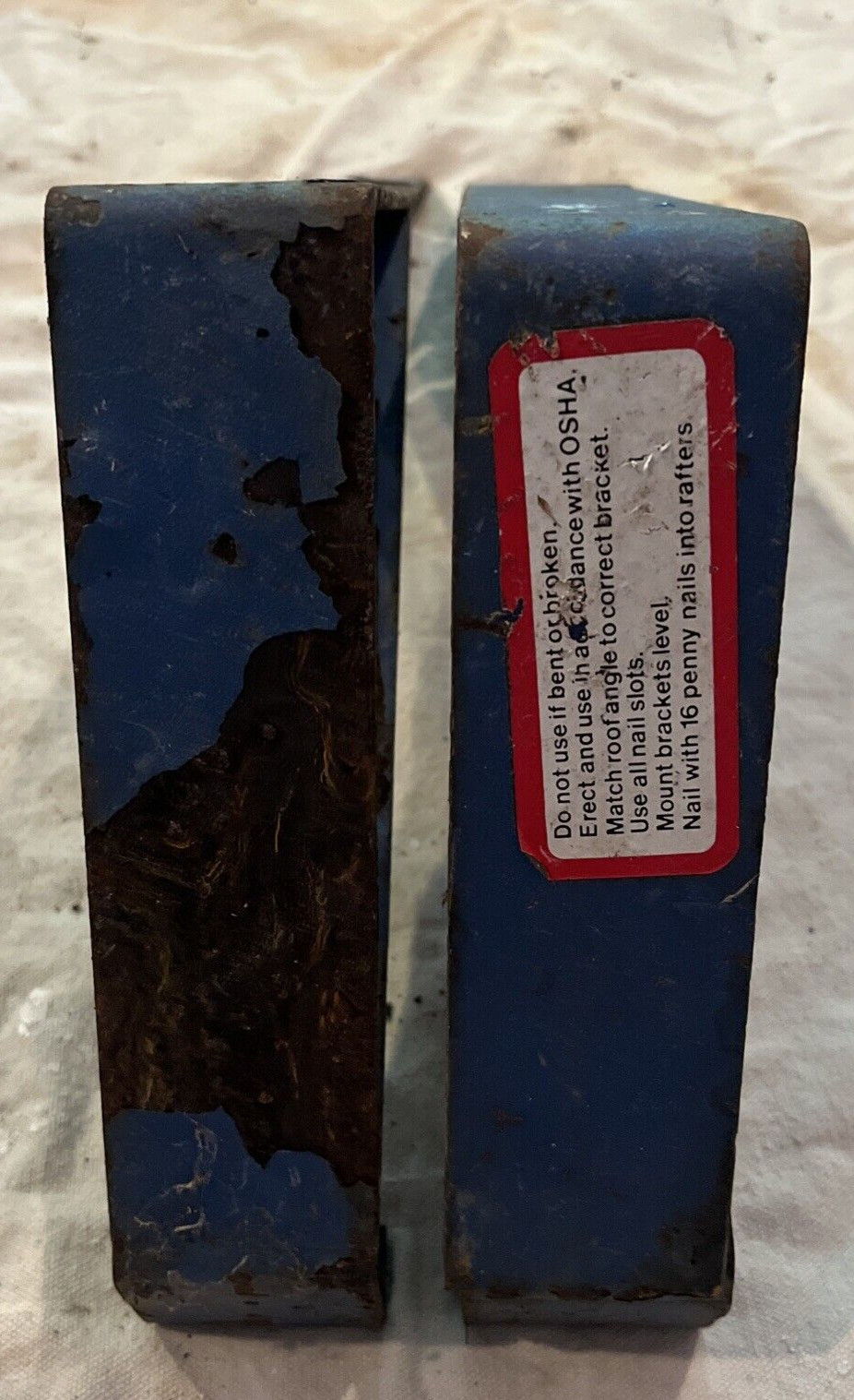 Qual-Craft Blue Steel Fixed Roof Bracket, Set Of 2 Paint Missing Label Damaged