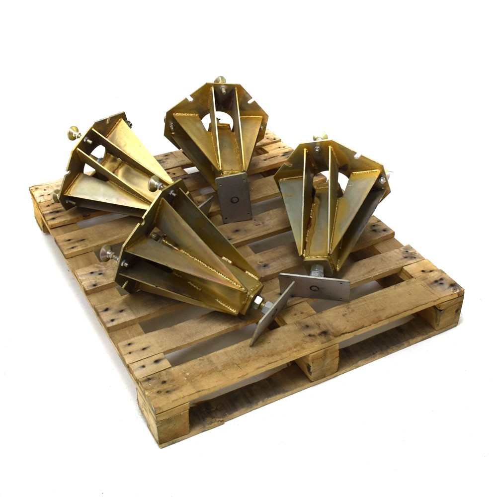 (Lot of 4) Heavy Duty Platform Levelers 41 lbs/ea 13.5″ x 13.5″ x 17″ Max 20.5″H