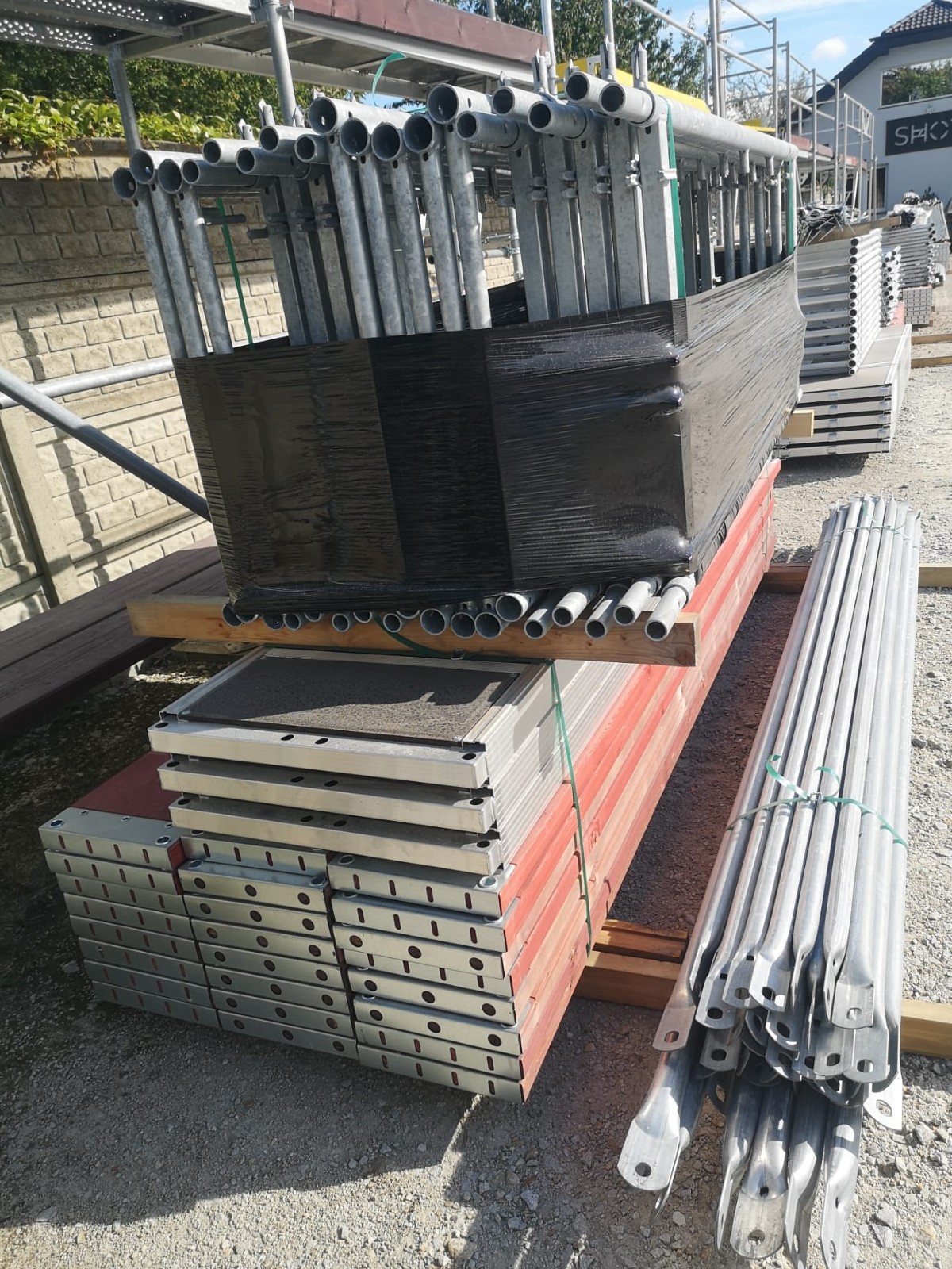 Scaffolding set for facade 77 m2 wooden floor 2.5 m scaff 74 free delivery!