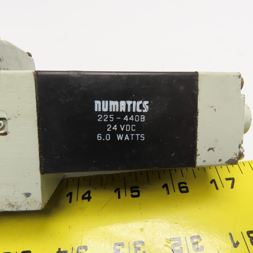 Numatics 112SS600M000061 Double Solenoid Air Valve 24VDC 150PSI