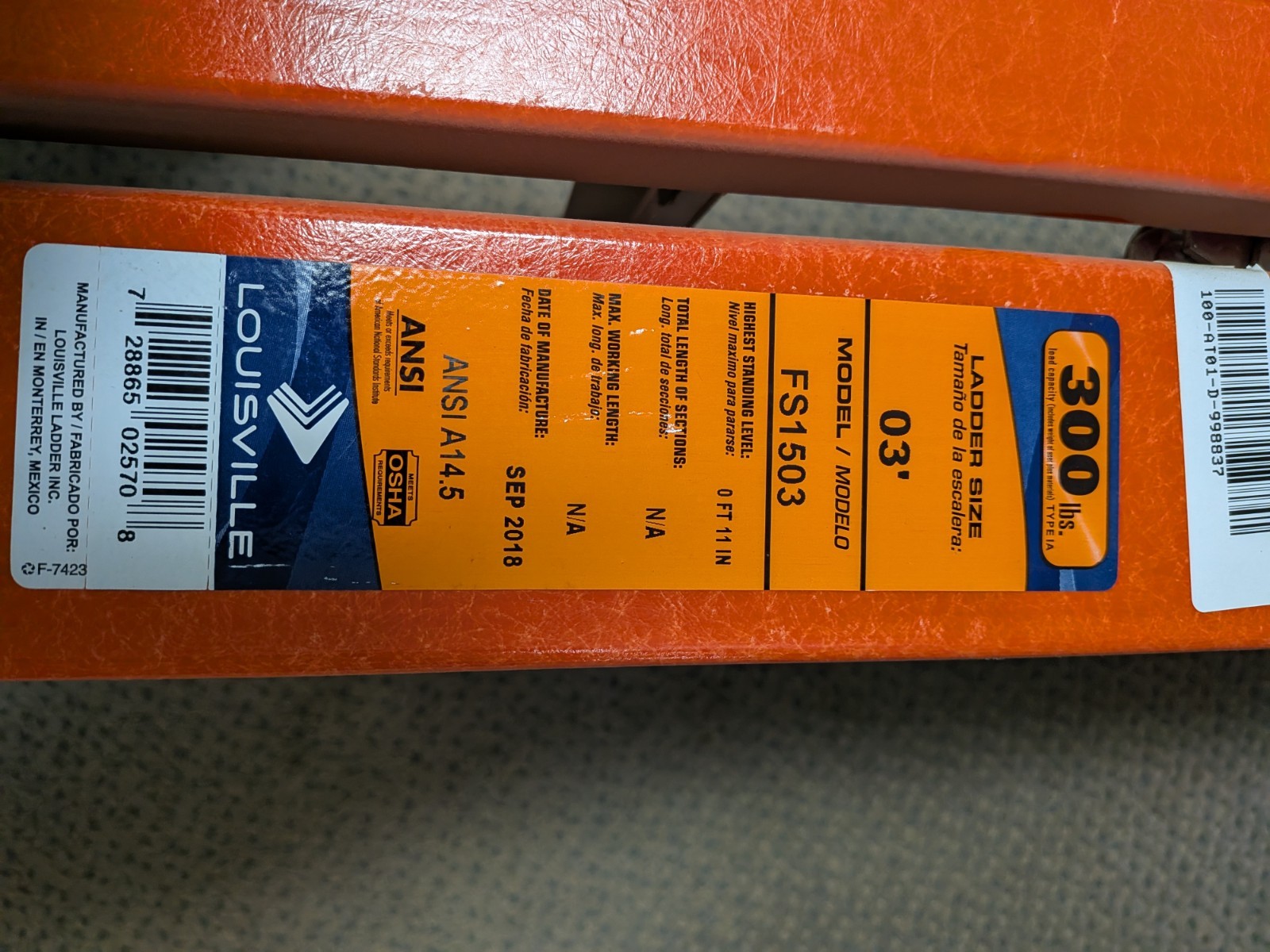 3′ LOUISVILLE FIBERGLASS LADDER FS1503
