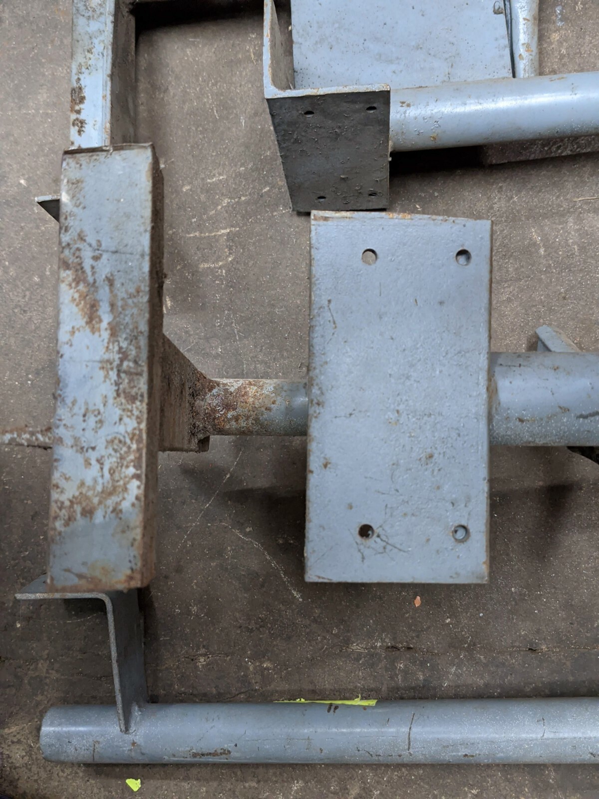 3x Scaffolding Jacks – vintage ladder roofing level hanging