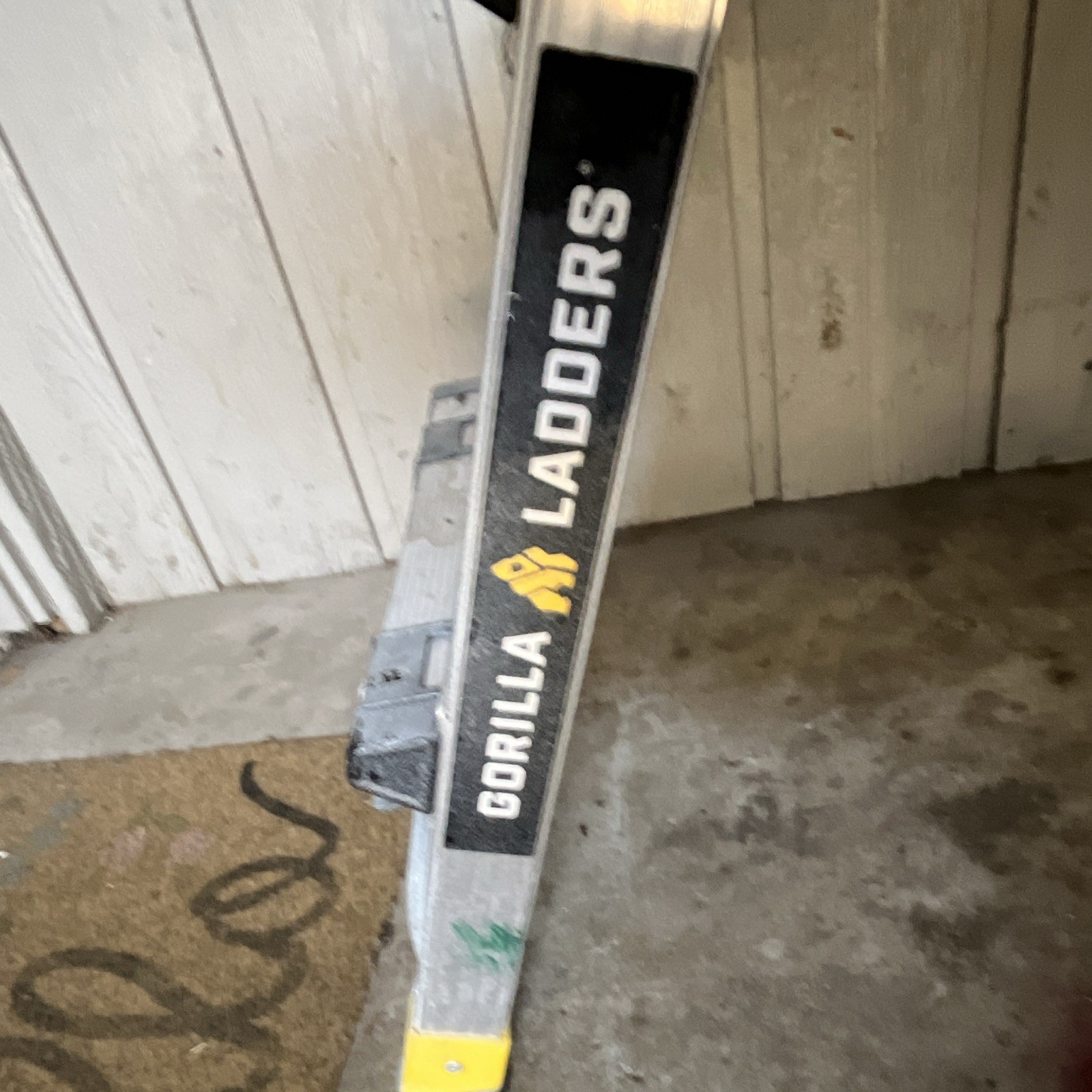 Gorilla Ladders Type IA Aluminum Folding Work Platform 300 lb Load Capacity