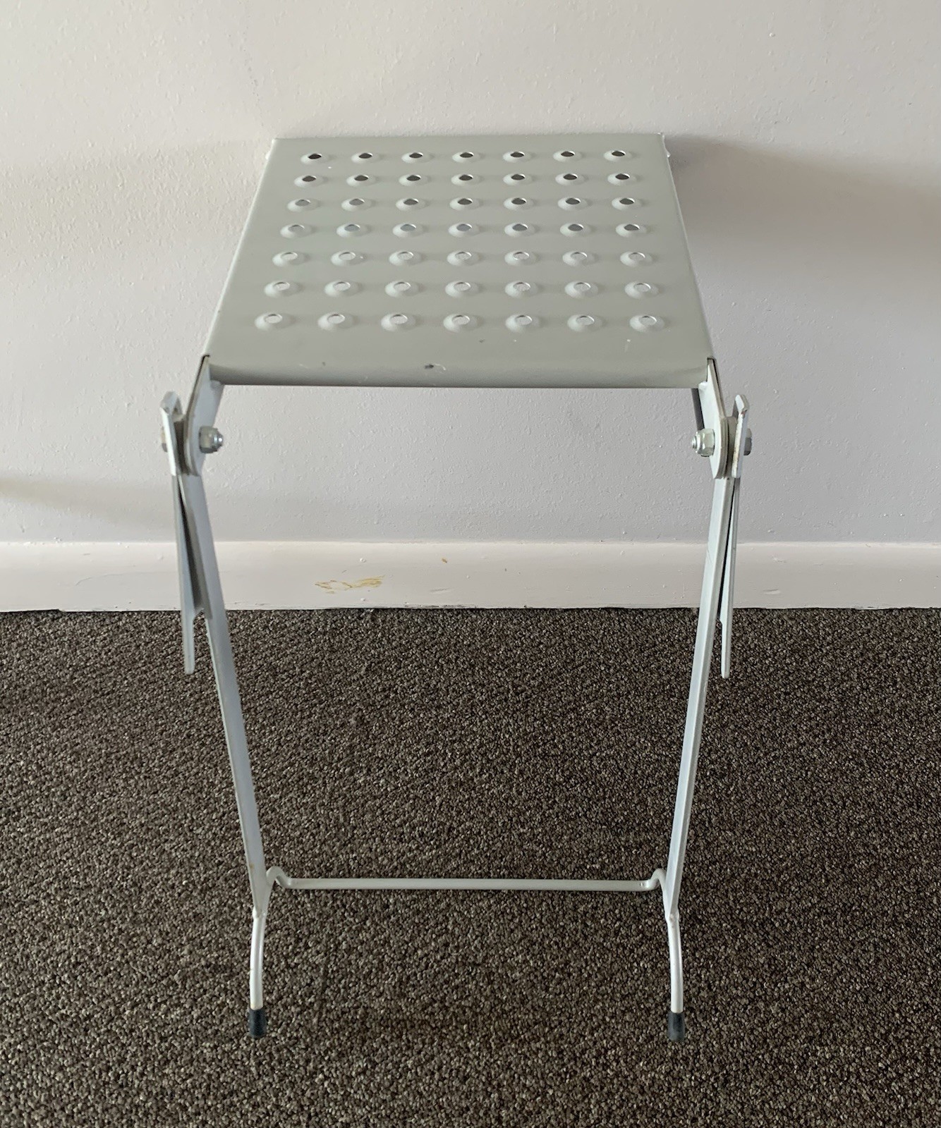 New Folding Ladder Work Platform Attachment Stand-On Tray, Perforated Metal