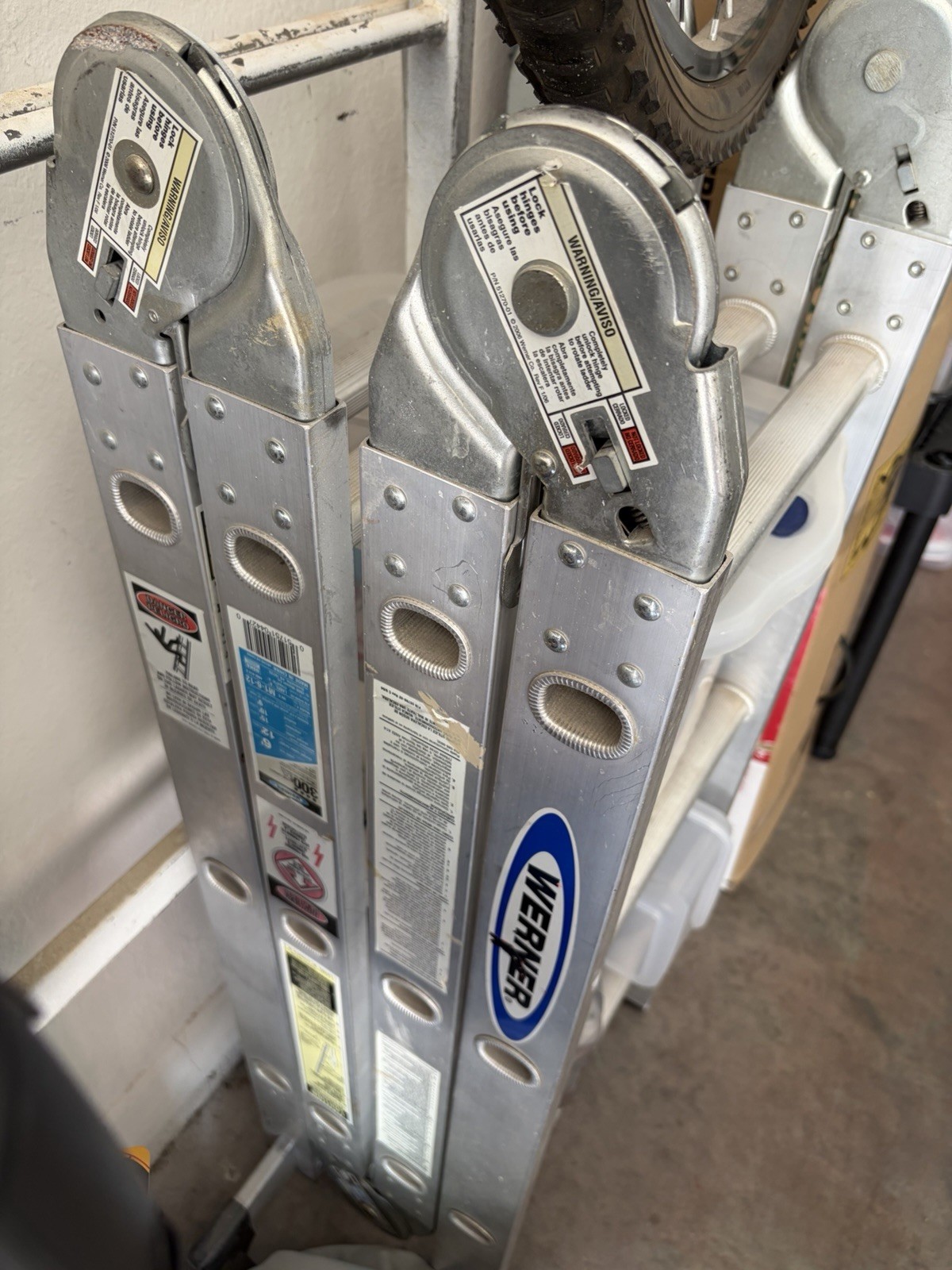 Werner MT-6-12 Aluminum Multi-Position Extension Ladder Type IA 300 lb