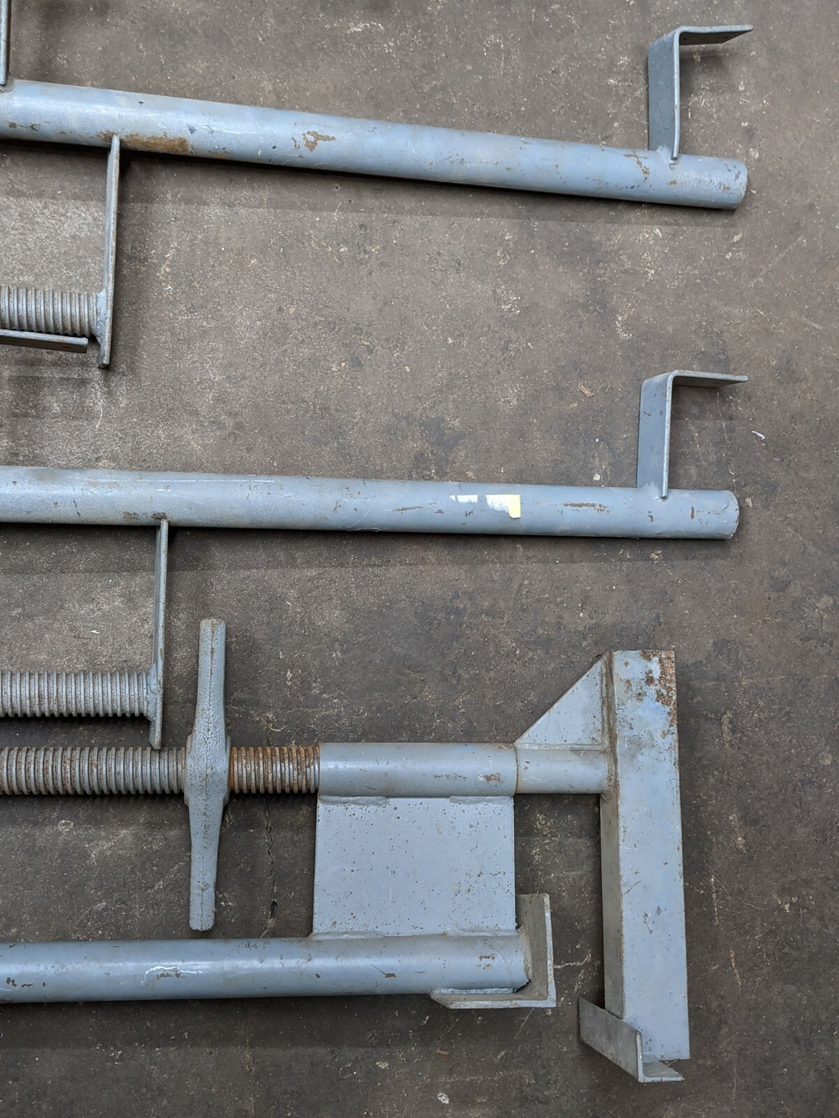 3x Scaffolding Jacks – vintage ladder roofing level hanging