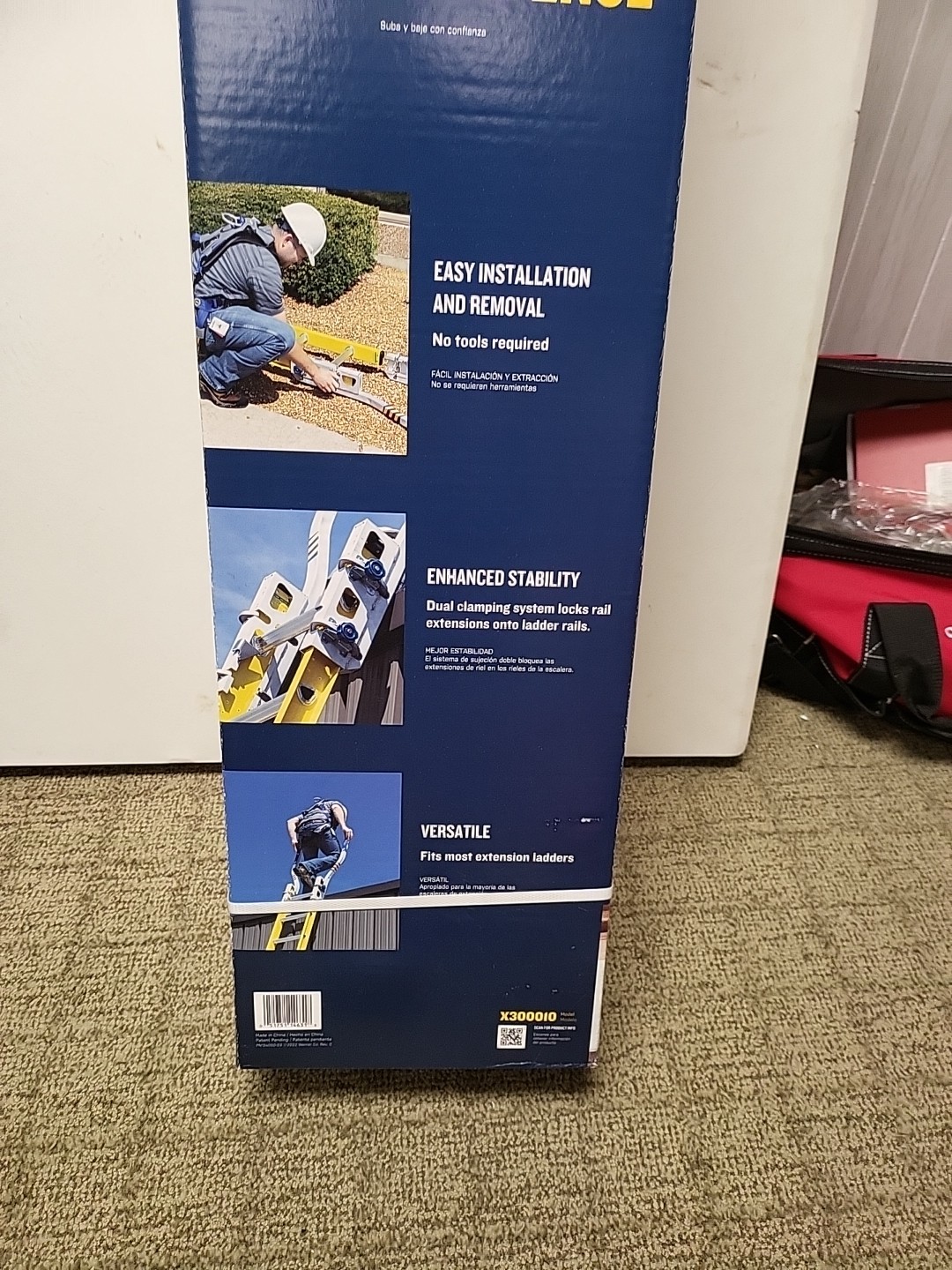 Werner Walk-Thru X300010 – Extension Ladder Walk Thru – Safety Rail-bw2