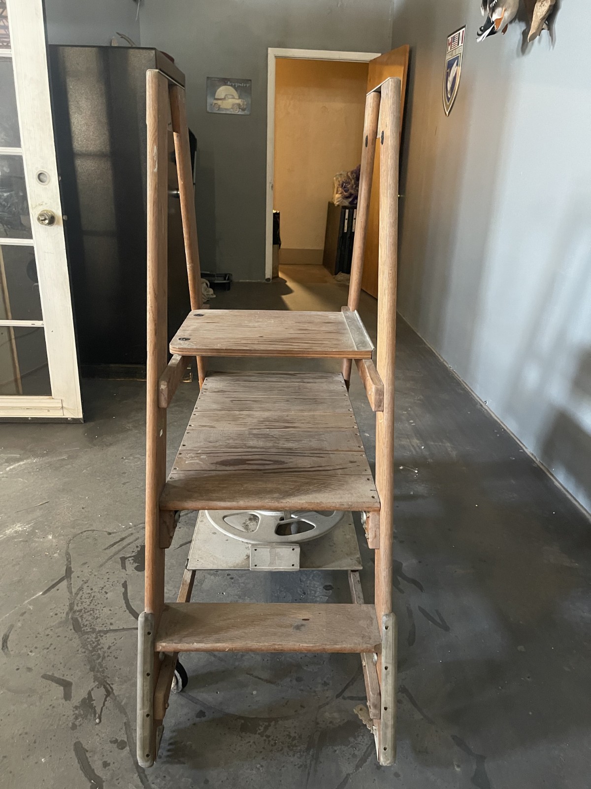 Vintage Putnam Rolling Library Ladder with GMP Wire Reel Assembly