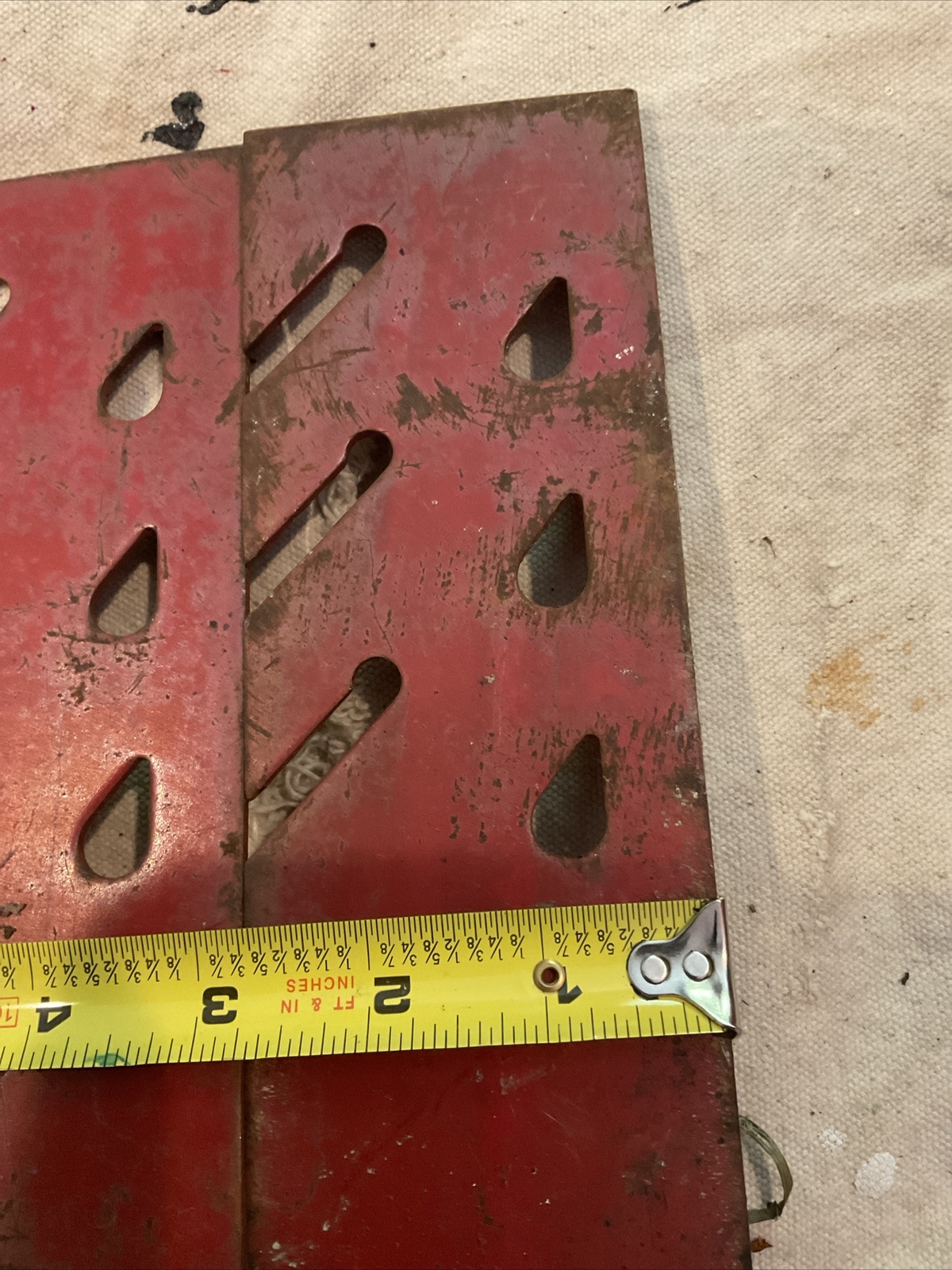 Qual Craft 10 In. Adjustable Roof Bracket (2 Brackets Included) Preowned Shingle