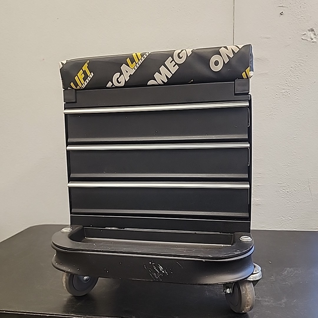 Omega Lift 92450 Rolling Mechanic Toolbox Creeper Seat 450 lb Capacity 3-Drawer