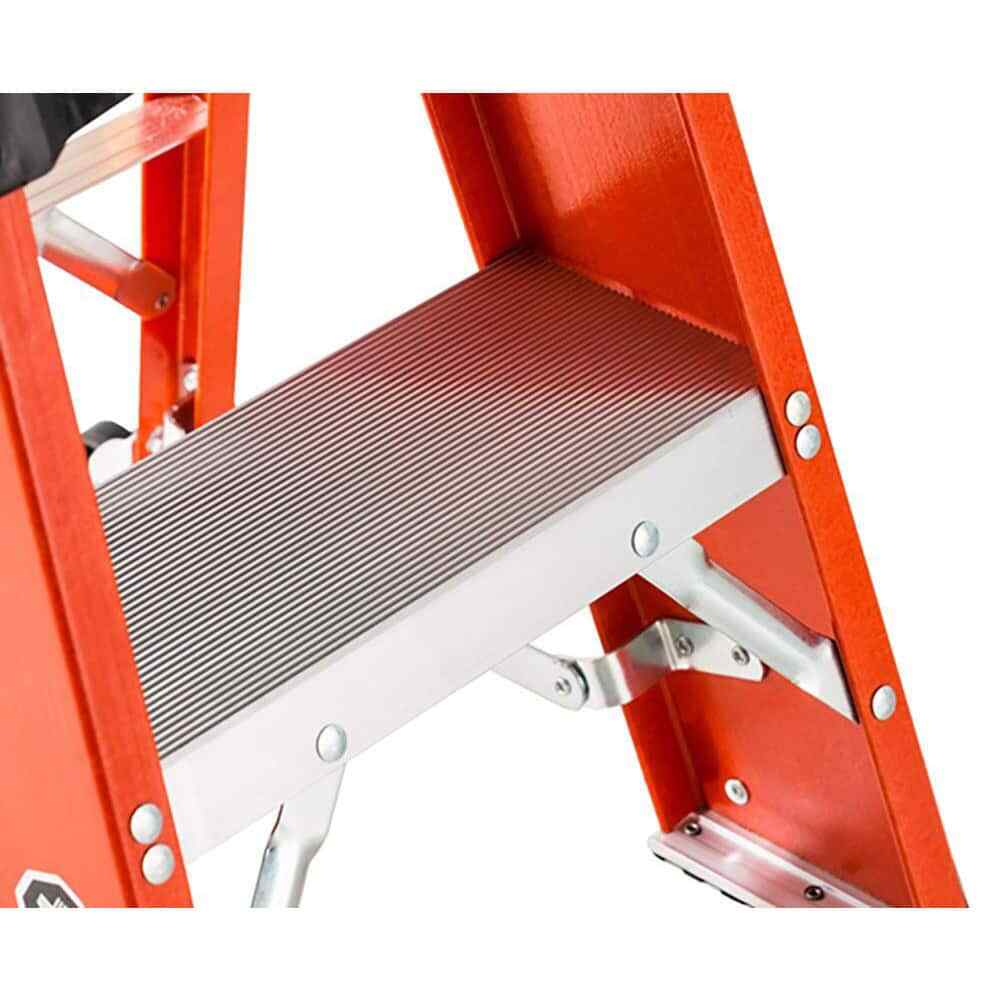 Louisville 2 Steps, 2′ High, Type IA Rating, Fiberglass Step Stand 300 Lb Cap…