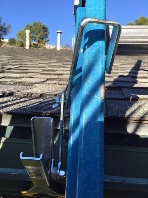 Stability Ladder Lock Gutter Clamp Climb Safety Device Clean Gutter Repair Roof