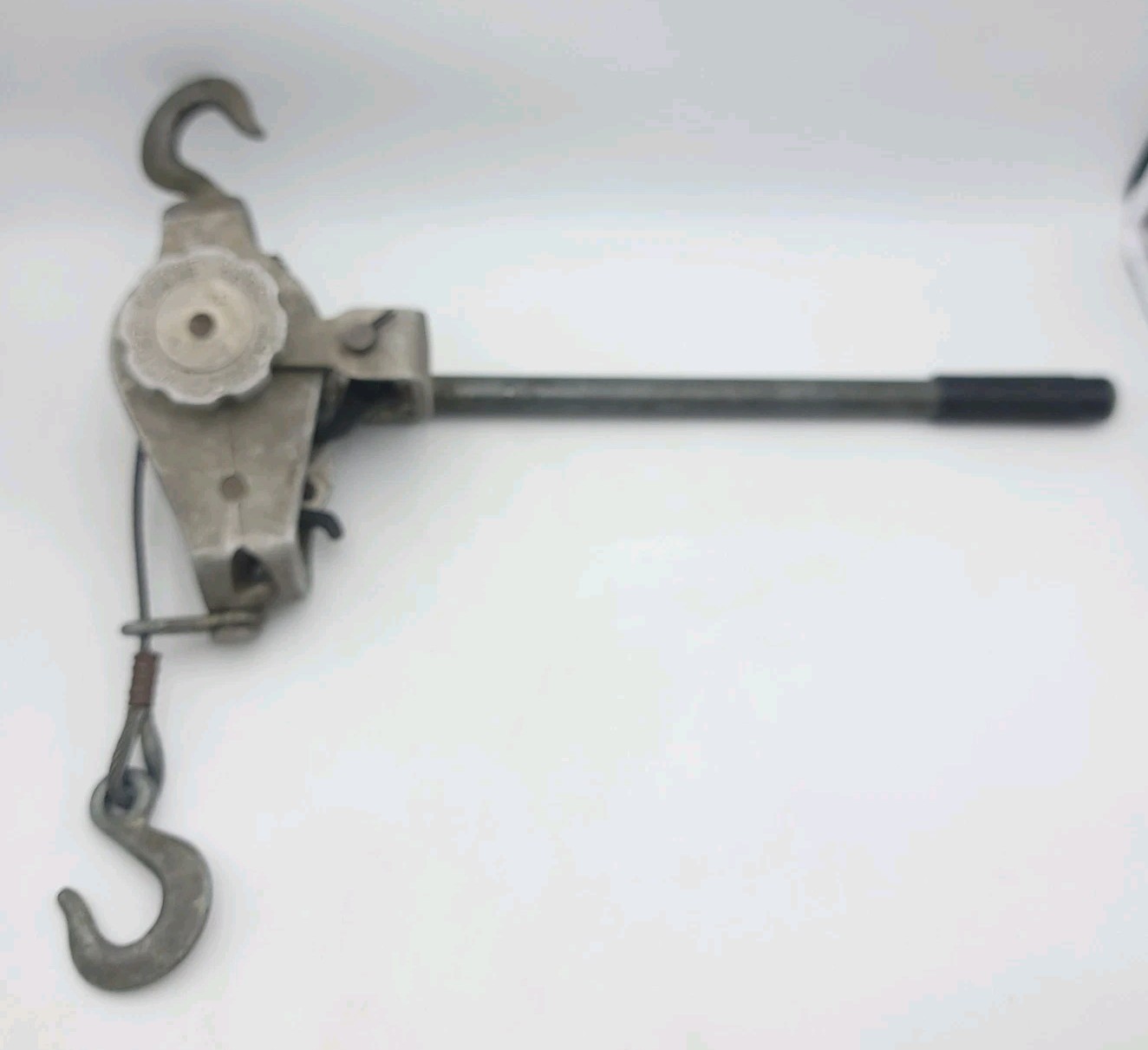 Beebe Bros C-300A Ratchet Hoist Cable Puller Come Along 1500 lb Capacity