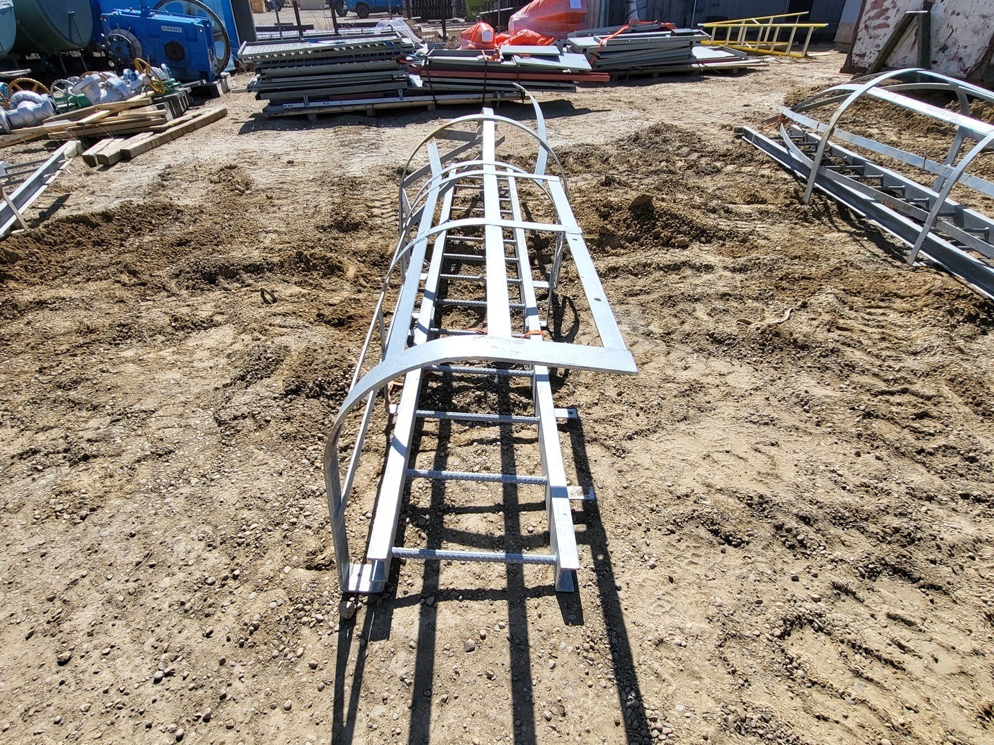 13.5ft. Steel Caged Ladder