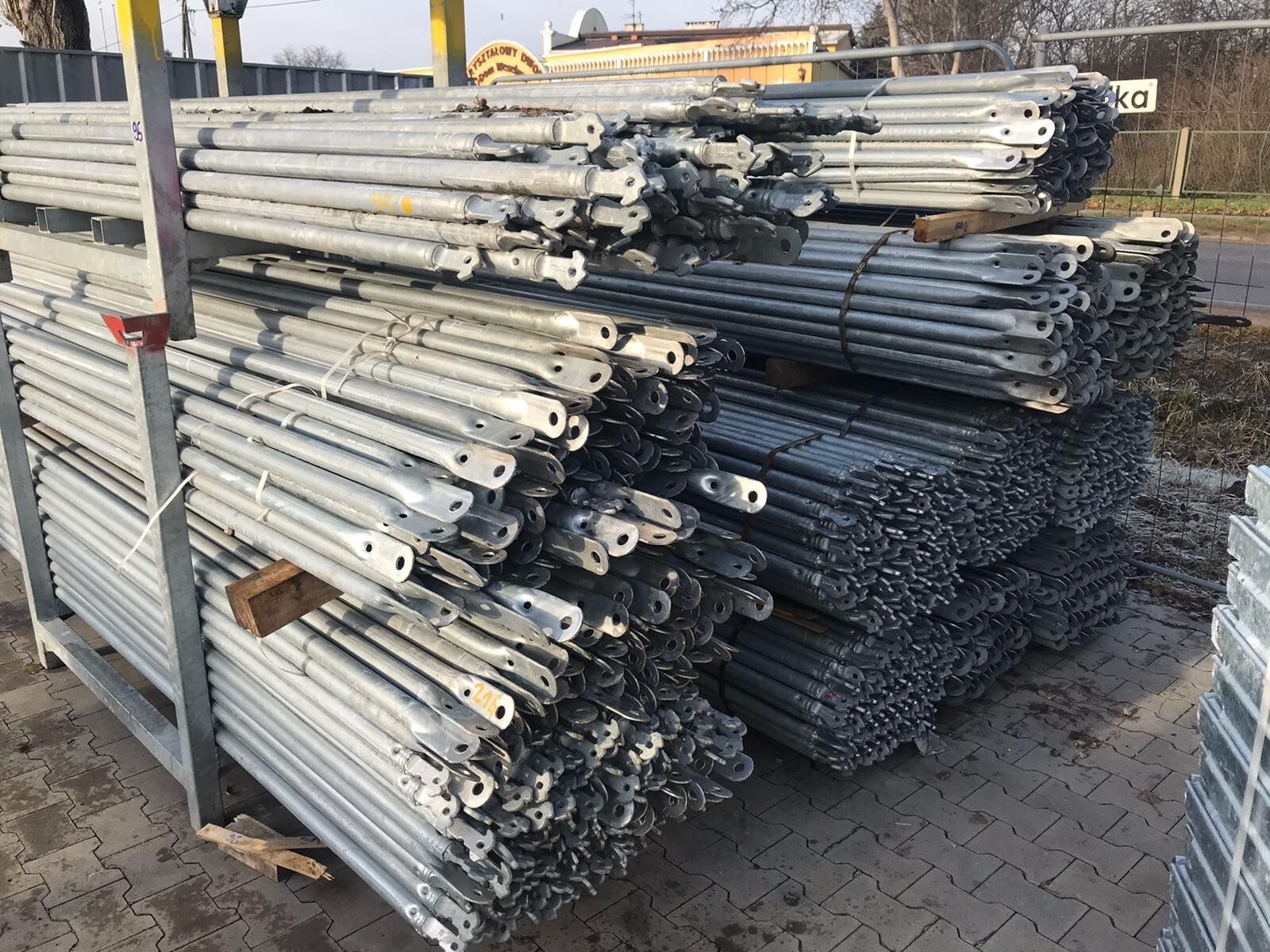 TYPE BOSTA 176 sqm Scaff 70 facade scaffolding állványza Pastoliai