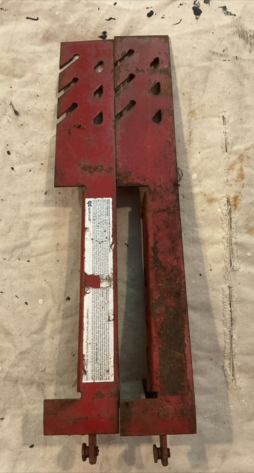 Qual Craft 10 In. Adjustable Roof Bracket (2 Brackets Included) Preowned Shingle